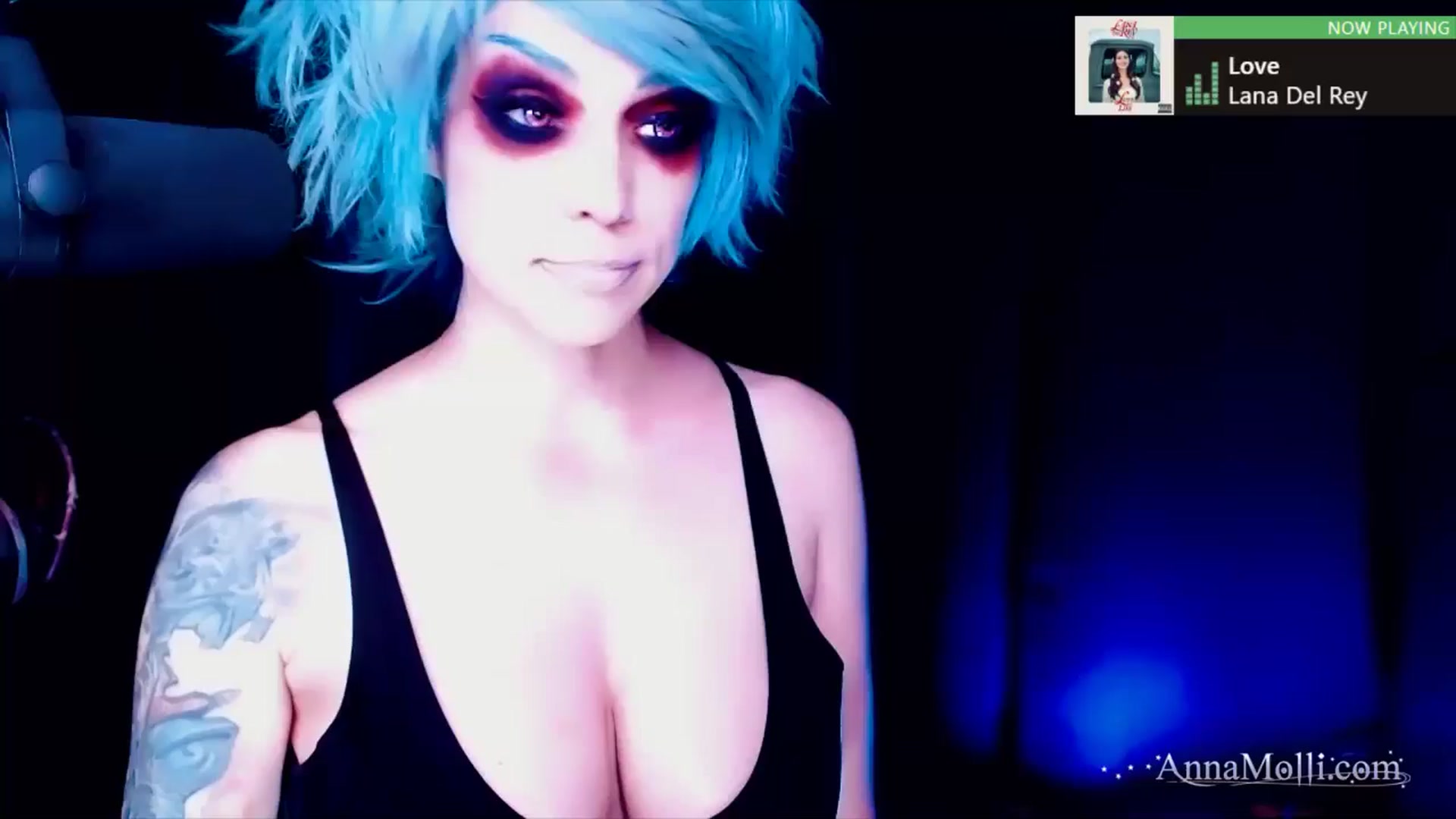 Gallery image thumbnail from AnnaMolli's myfreecams stream on, 09/07/2024, 02:19 image 12 of 20