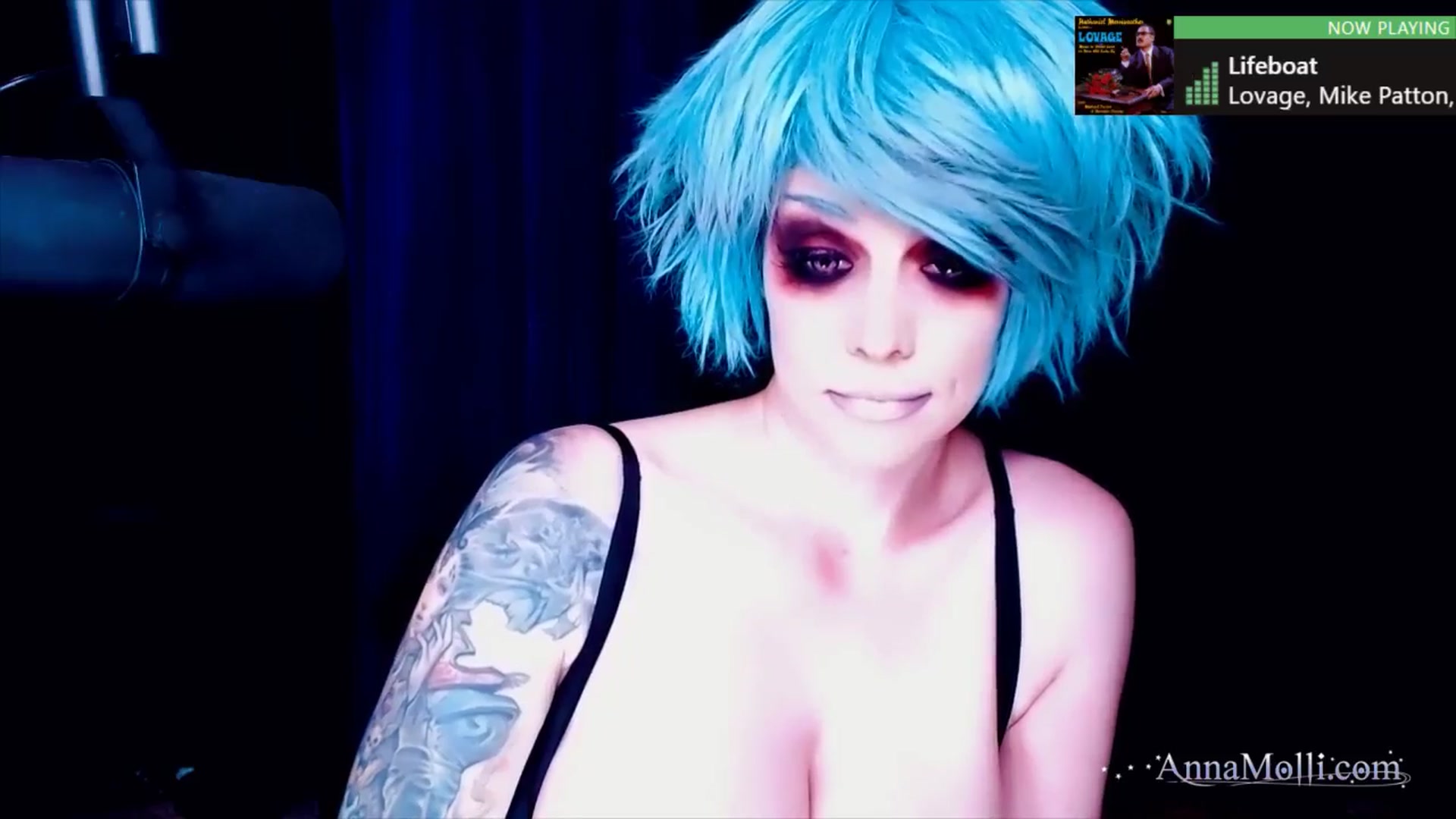 Gallery image thumbnail from AnnaMolli's myfreecams stream on, 09/16/2024, 04:06 image 18 of 20
