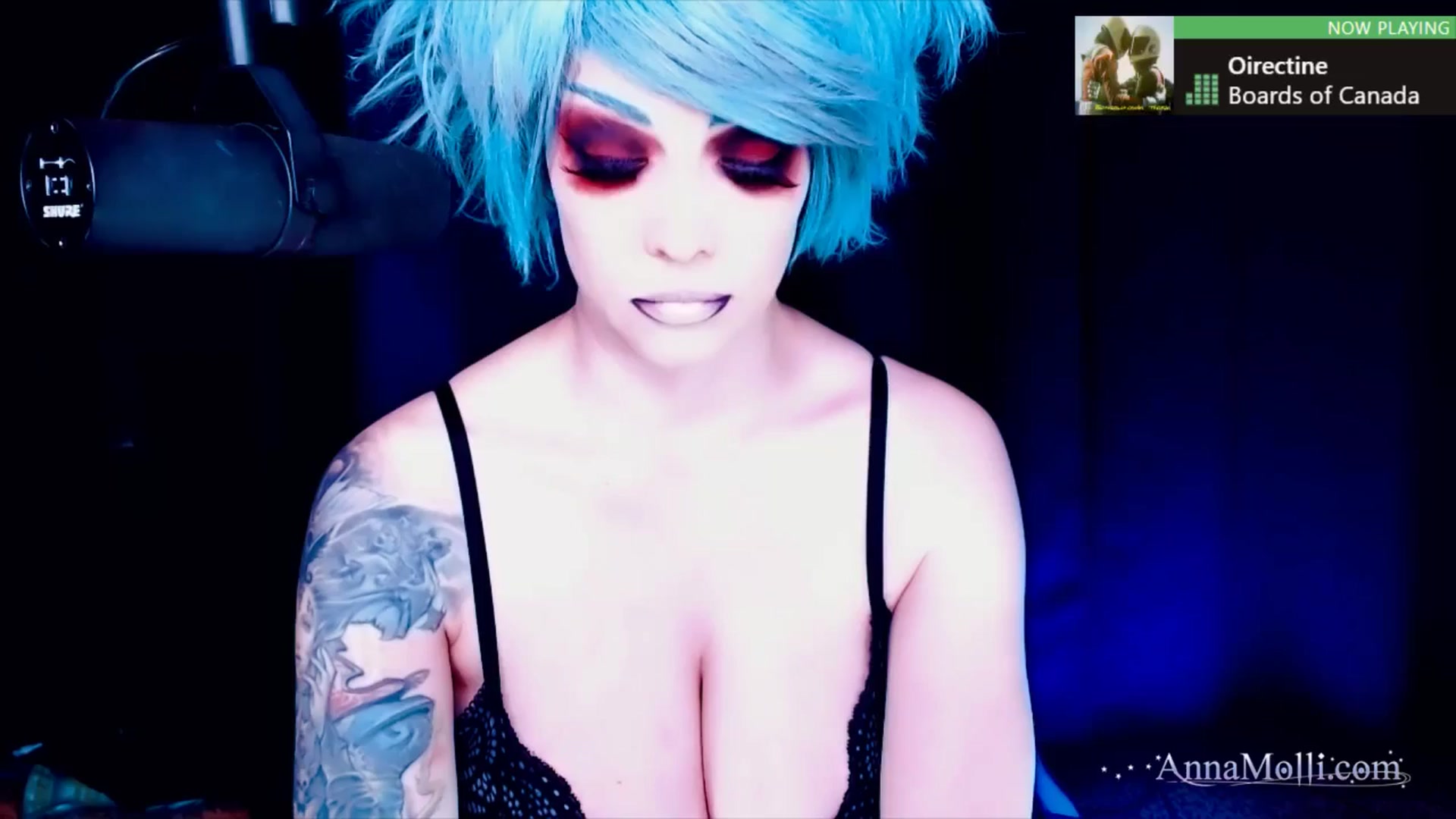 Gallery image thumbnail from AnnaMolli's myfreecams stream on, 01/13/2025, 24:00 image 7 of 20