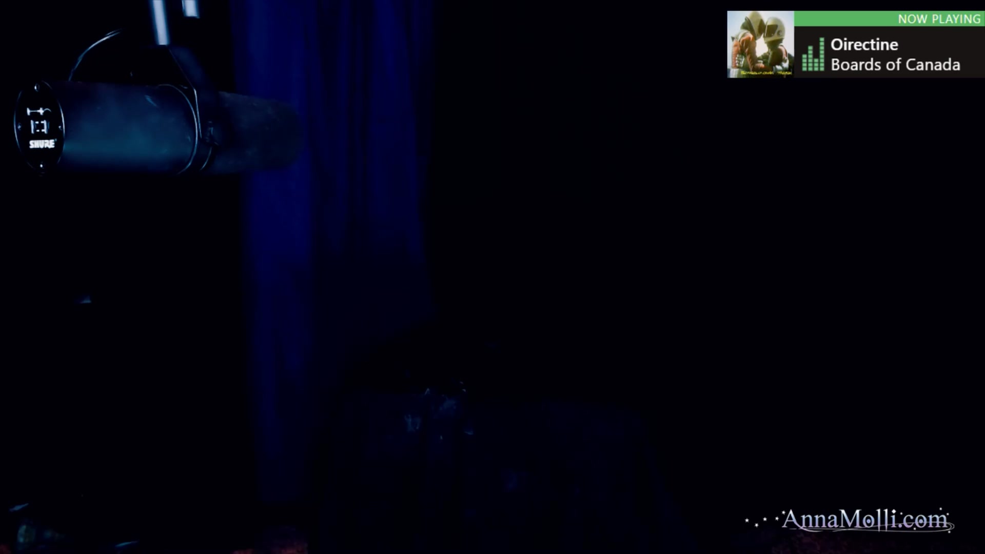 Gallery image thumbnail from AnnaMolli's myfreecams stream on, 01/13/2025, 24:00 image 10 of 20