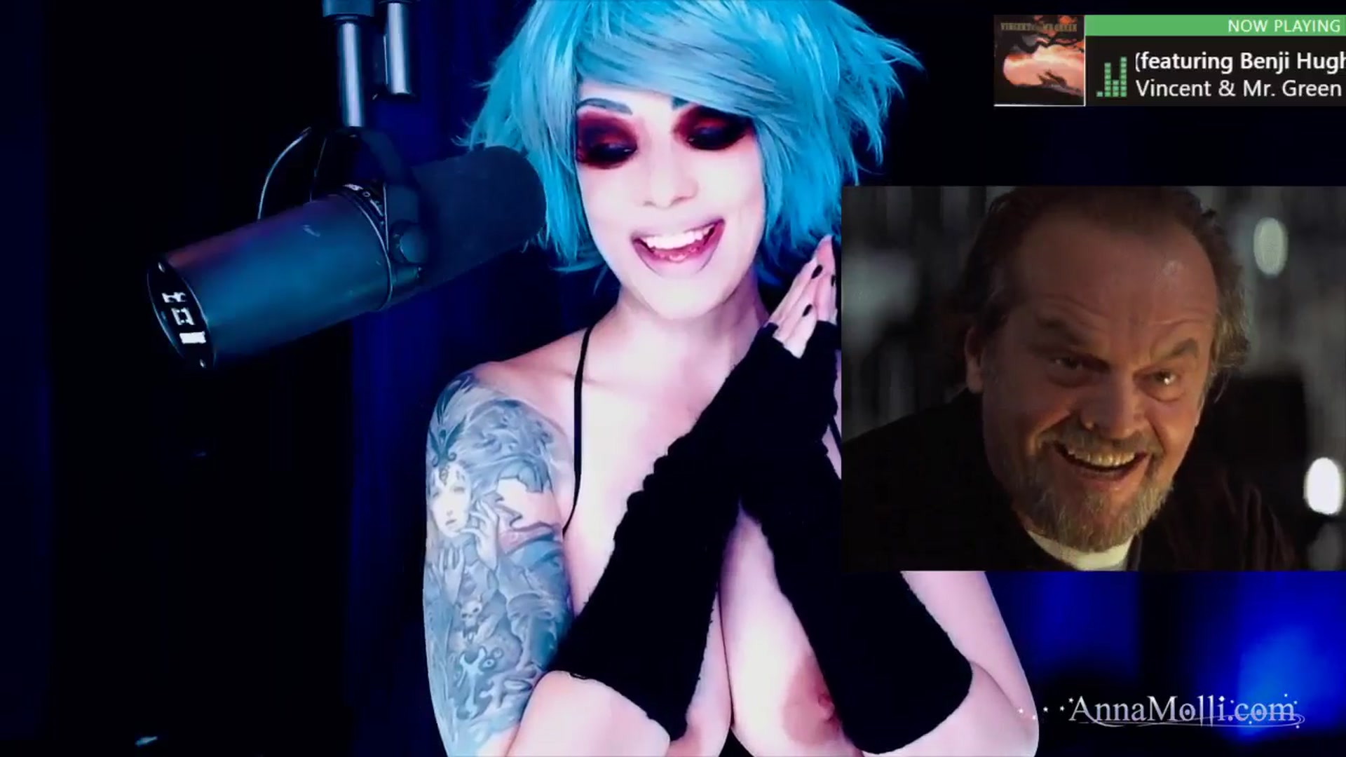 Gallery image thumbnail from AnnaMolli's myfreecams stream on, 01/25/2025, 05:05 image 12 of 20