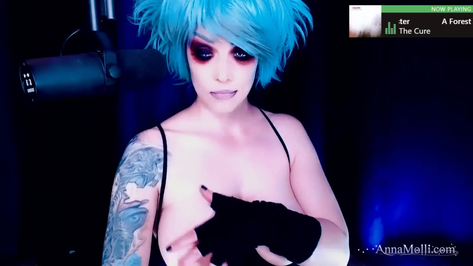 Gallery image thumbnail from AnnaMolli's myfreecams stream on, 02/02/2025, 05:07 image 9 of 20