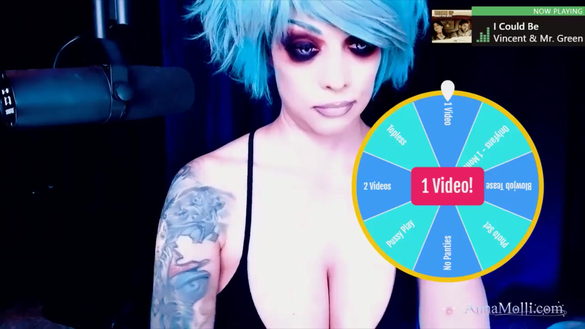 Gallery image thumbnail from AnnaMolli's myfreecams stream on, 02/13/2025, 05:03 image 2 of 20