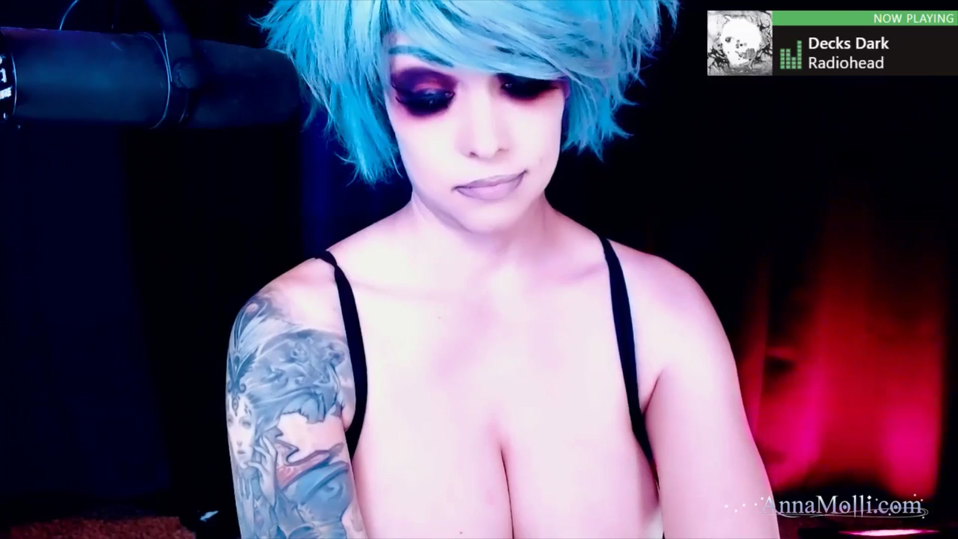 Gallery image thumbnail from AnnaMolli's myfreecams stream on, 03/06/2025, 05:04 image 20 of 20