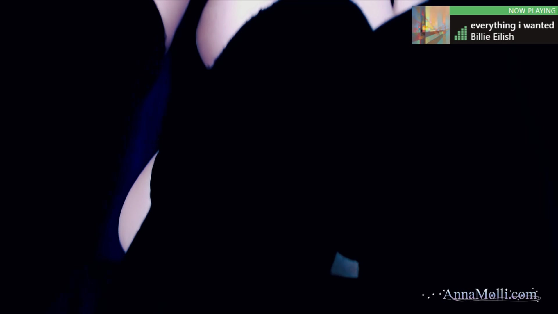 Gallery image thumbnail from AnnaMolli's myfreecams stream on, 03/17/2025, 04:02 image 5 of 20