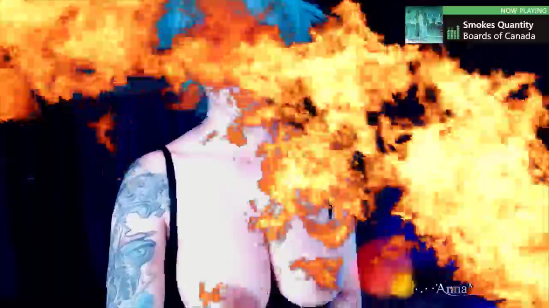 Gallery image thumbnail from AnnaMolli's myfreecams stream on, 04/10/2025, 04:07 image 7 of 20