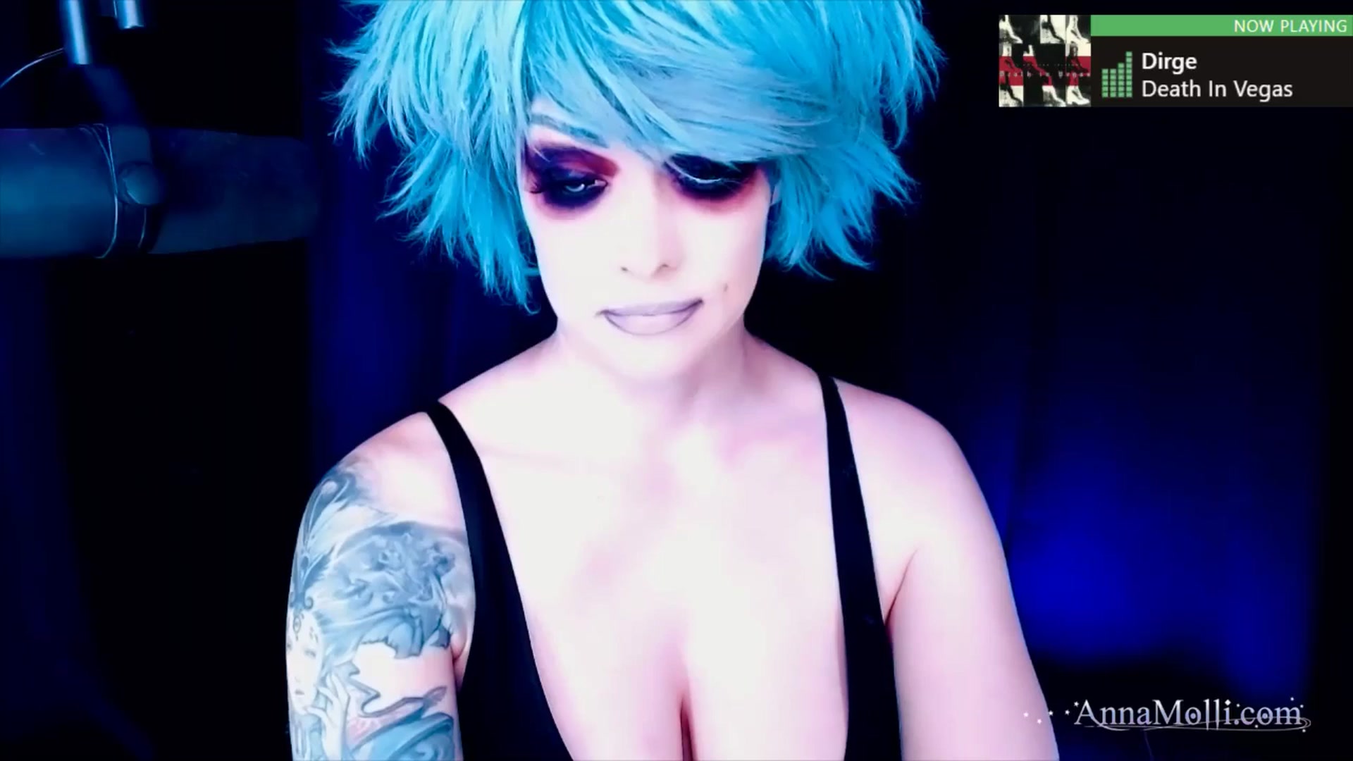 Gallery image thumbnail from AnnaMolli's myfreecams stream on, 04/23/2025, 04:06 image 2 of 20