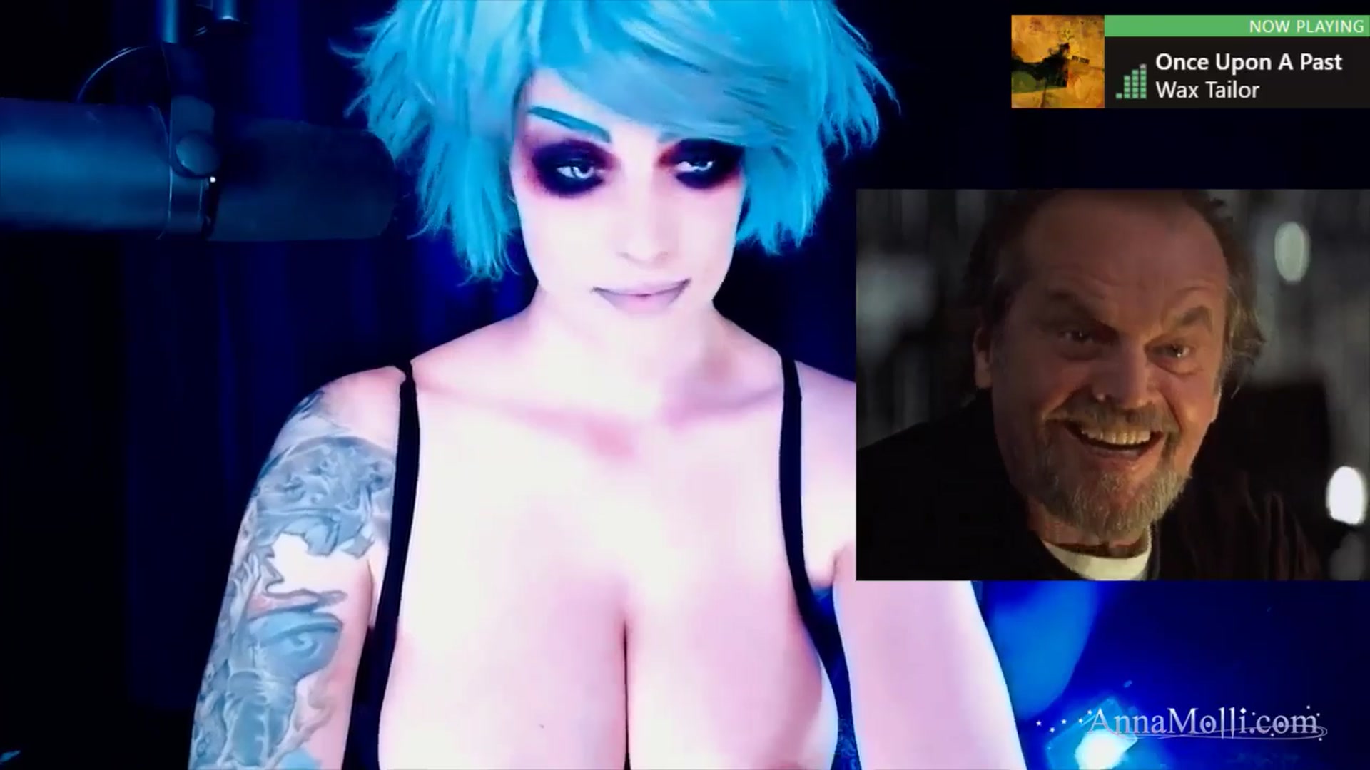 Gallery image thumbnail from AnnaMolli's myfreecams stream on, 06/25/2025, 04:04 image 11 of 20