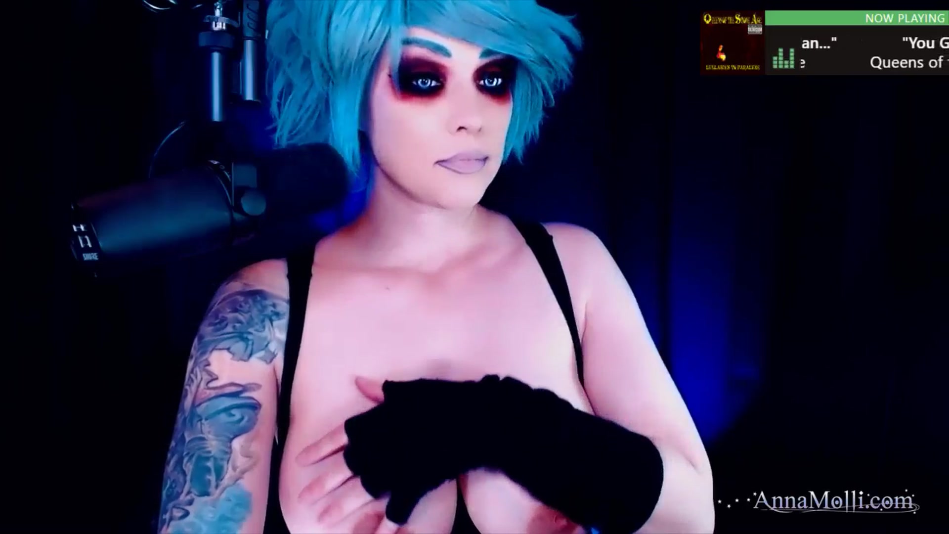 Gallery image thumbnail from AnnaMolli's myfreecams stream on, 08/09/2025, 03:52 image 4 of 20