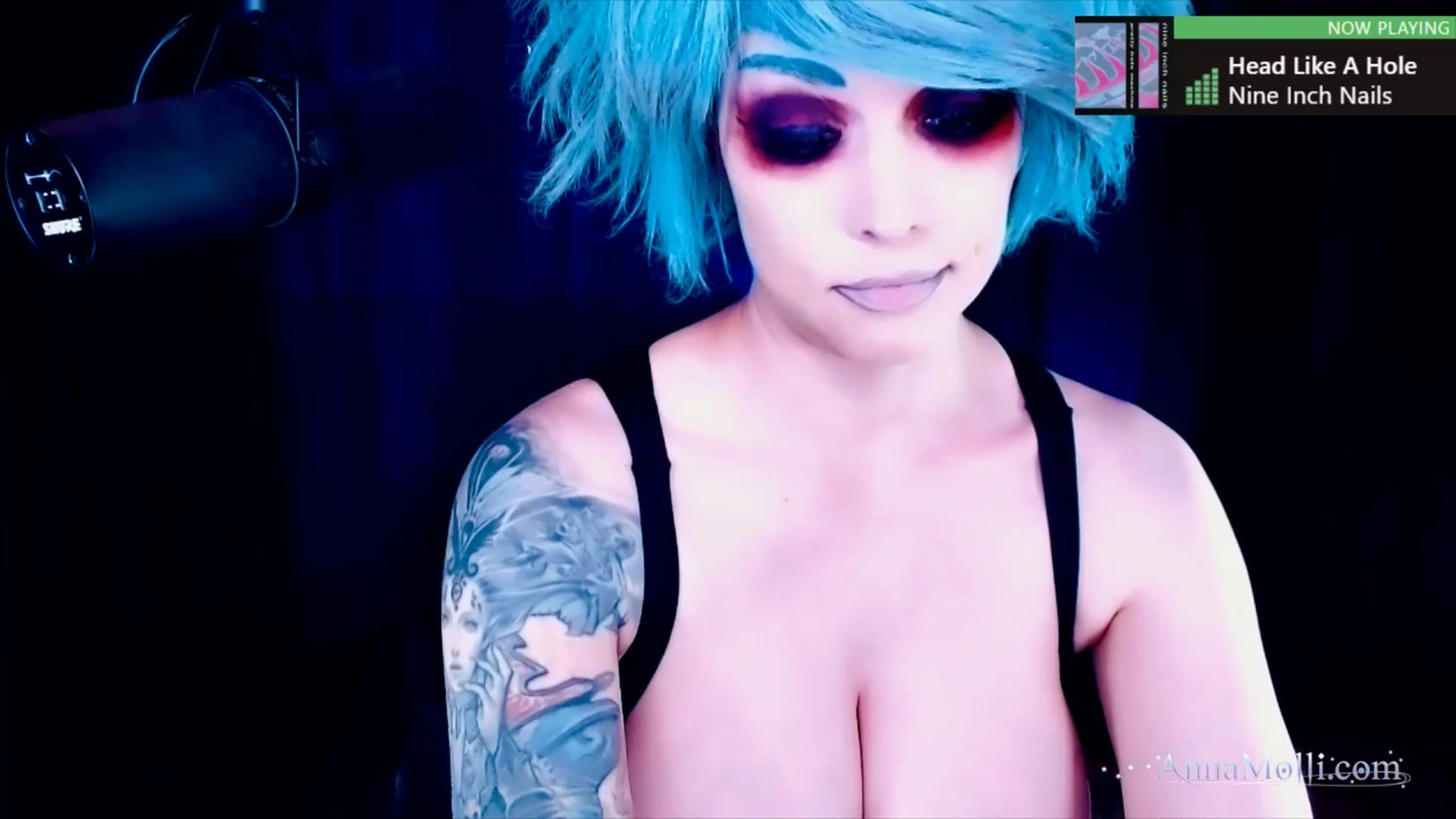 Gallery image thumbnail from AnnaMolli's myfreecams stream on, 08/09/2025, 03:52 image 19 of 20