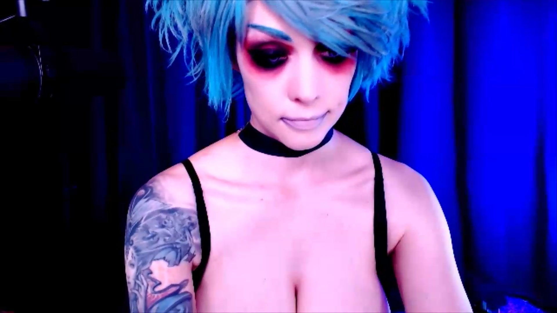 Gallery image thumbnail from AnnaMolli's myfreecams stream on, 07/07/2026, 05:12 image 19 of 20