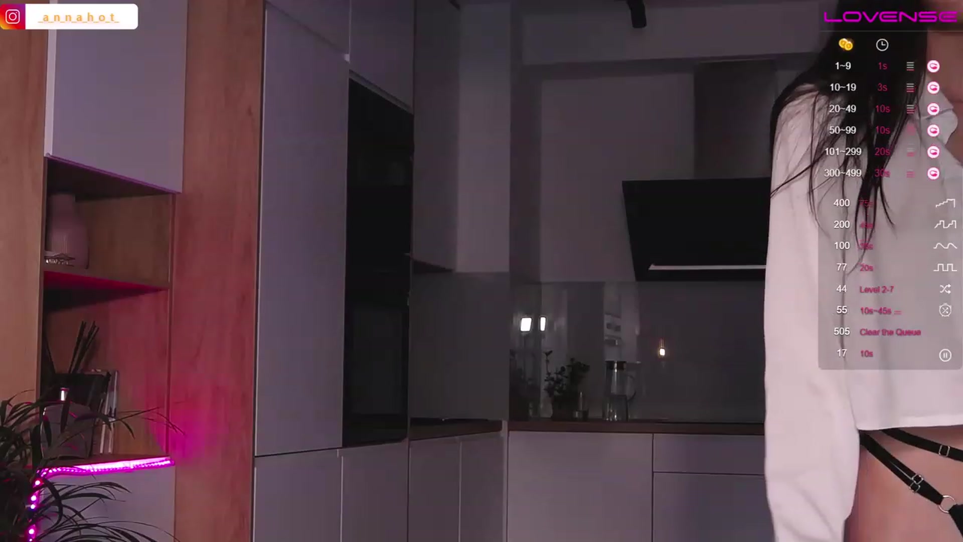 Gallery image thumbnail from AnnaQPassion's myfreecams stream on, 05/22/2023, 15:18 image 20 of 20