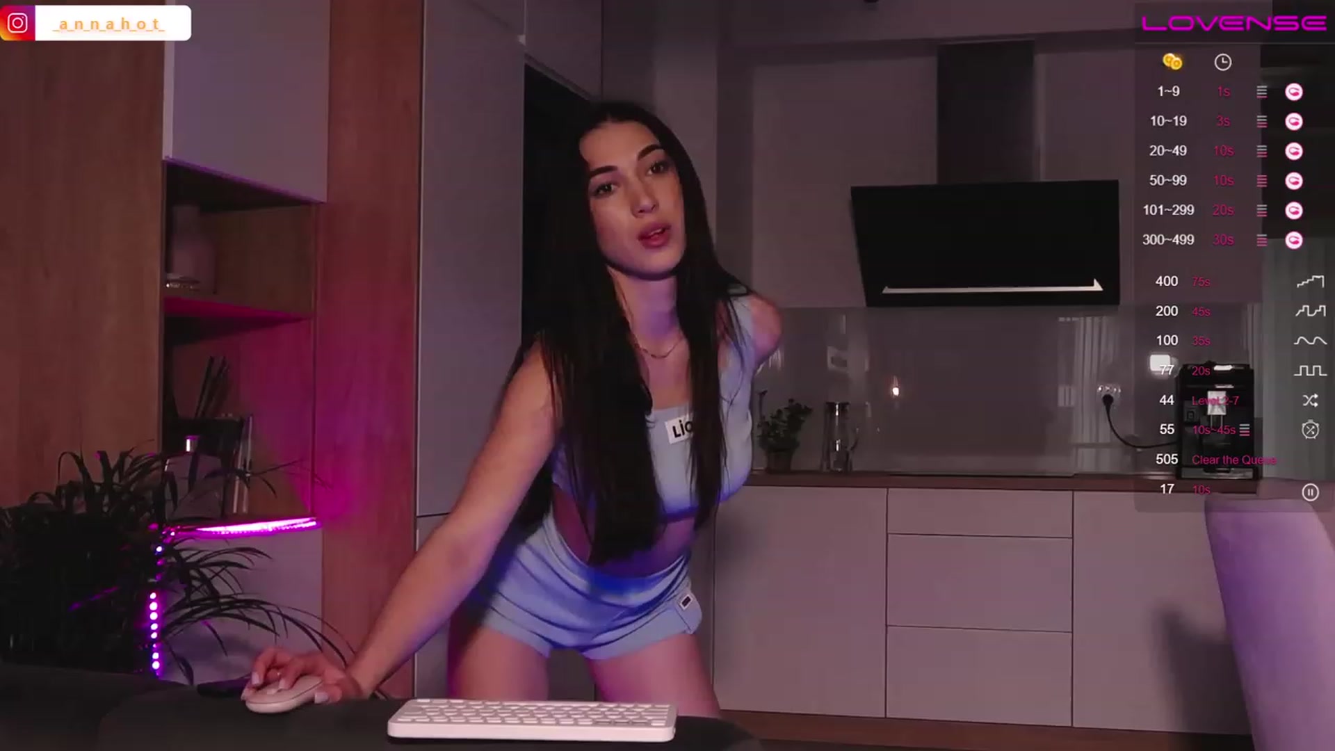 Gallery image thumbnail from AnnaQPassion's myfreecams stream on, 05/23/2023, 12:52 image 3 of 20