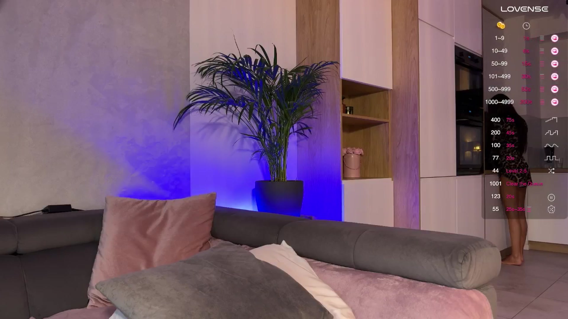 Gallery image thumbnail from AnnaQPassion's myfreecams stream on, 07/21/2024, 18:39 image 9 of 20