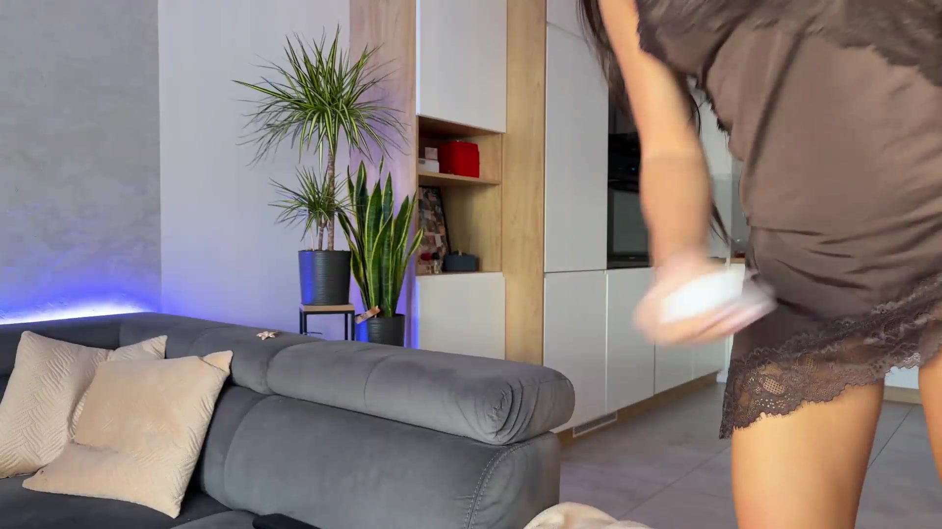 Gallery image thumbnail from AnnaQPassion's myfreecams stream on, 05/28/2026, 05:06 image 15 of 20
