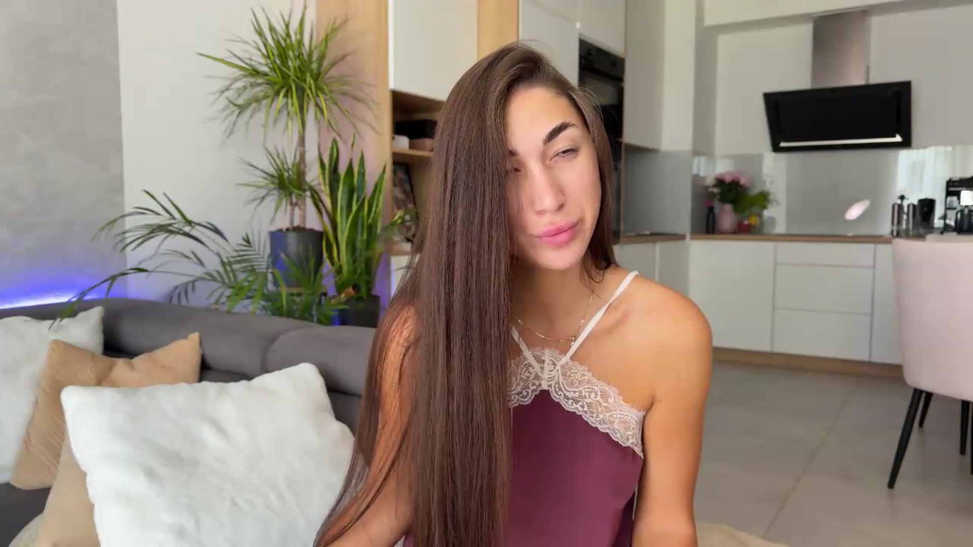 Gallery image thumbnail from AnnaQPassion's myfreecams stream on, 06/14/2026, 12:22 image 18 of 20
