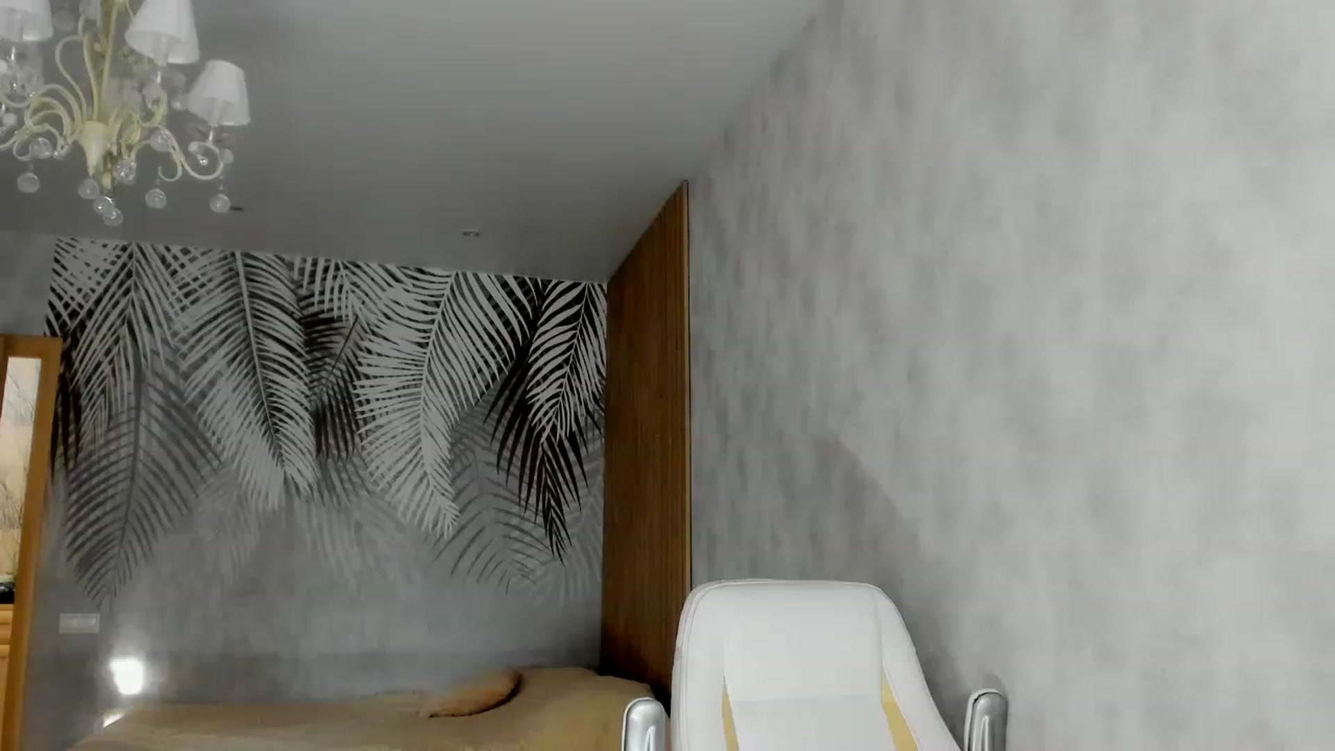 Gallery image thumbnail from AnnaRos's myfreecams stream on, 12/16/2022, 07:31 image 16 of 20