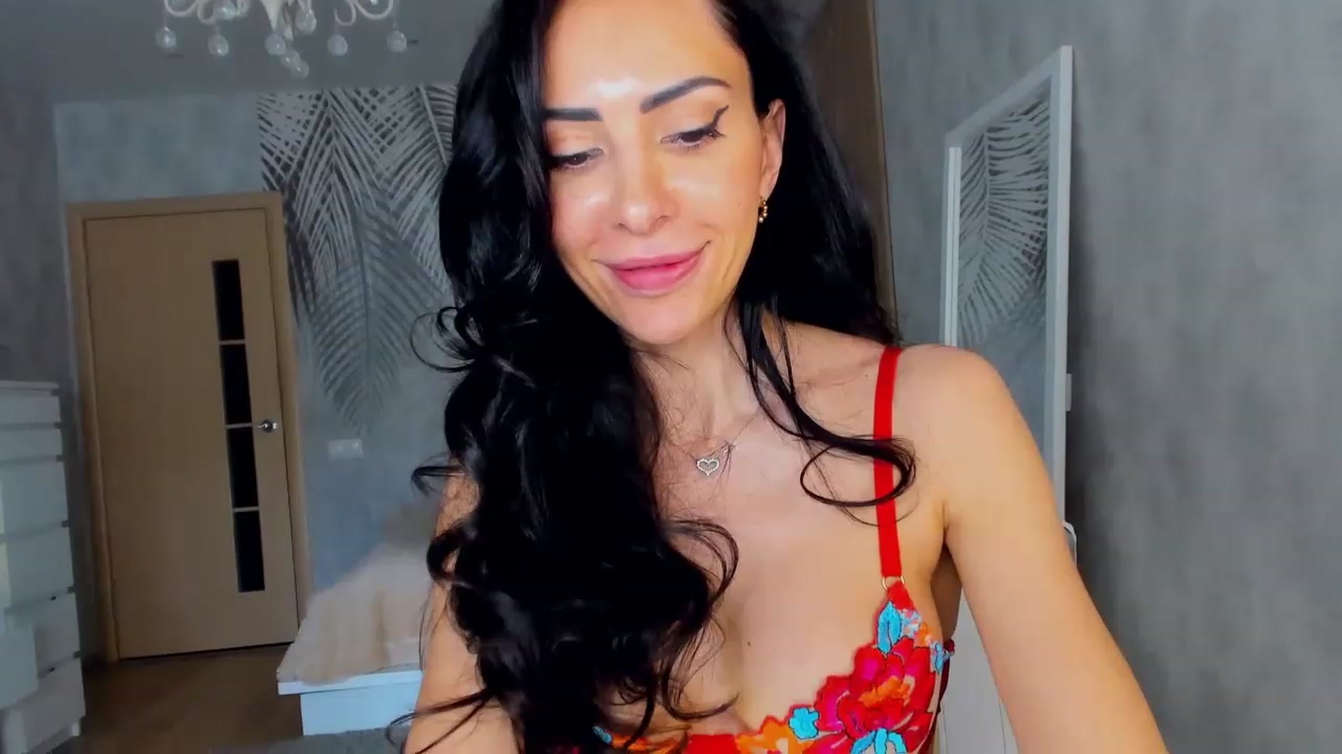 Gallery image thumbnail from AnnaRos's myfreecams stream on, 04/10/2023, 08:22 image 20 of 20