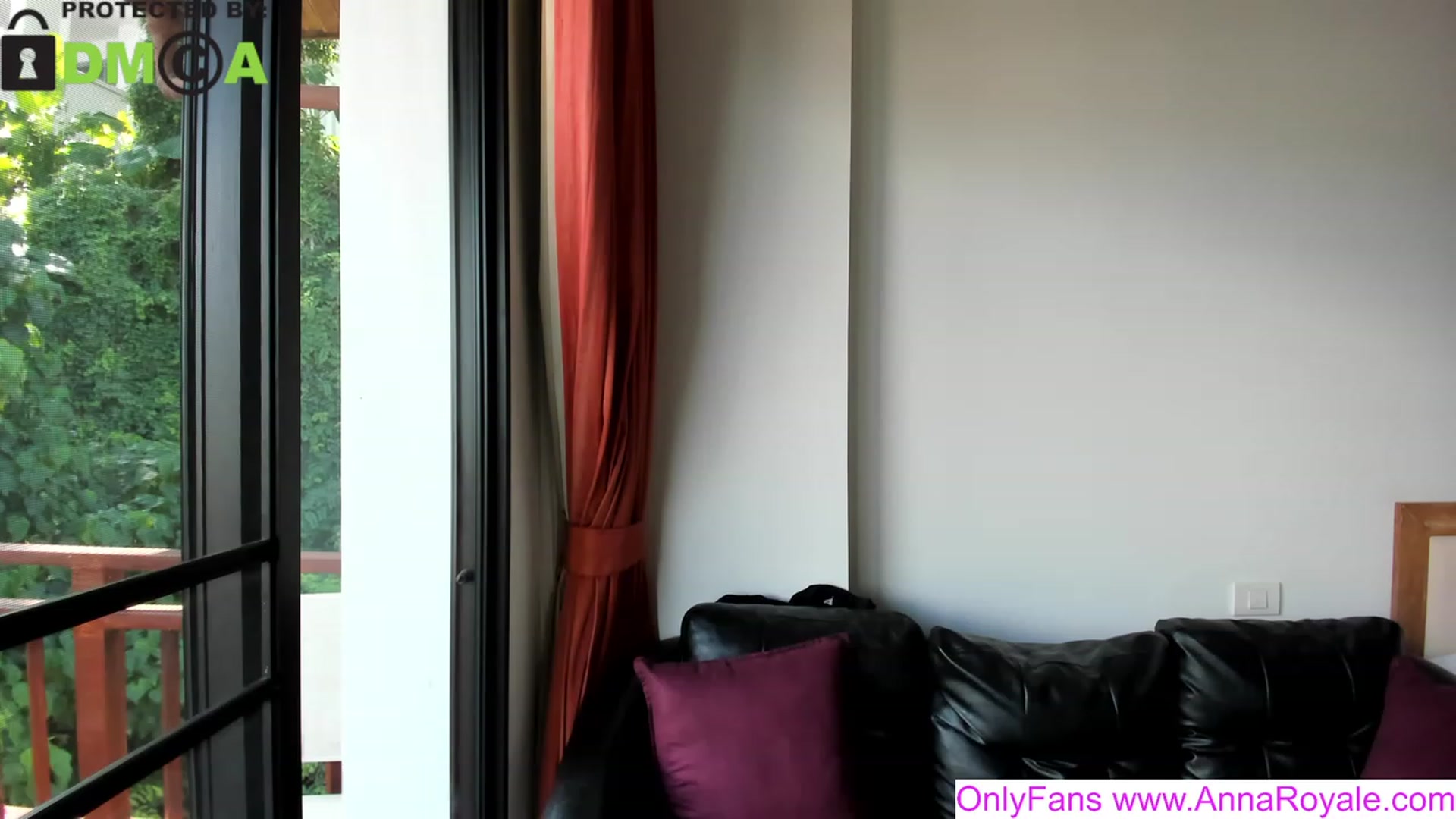 Gallery image thumbnail from AnnaRoyale's myfreecams stream on, 11/28/2022, 04:51 image 13 of 20