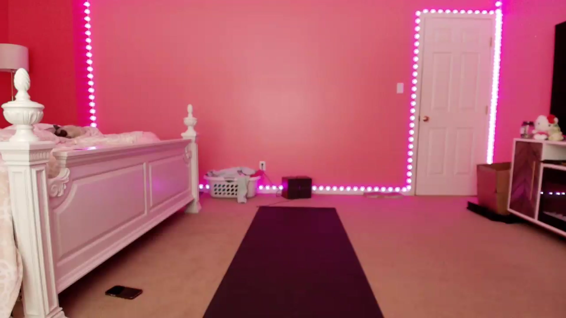 Gallery image thumbnail from AnnaSexPrincess's myfreecams stream on, 07/27/2026, 19:56 image 18 of 20