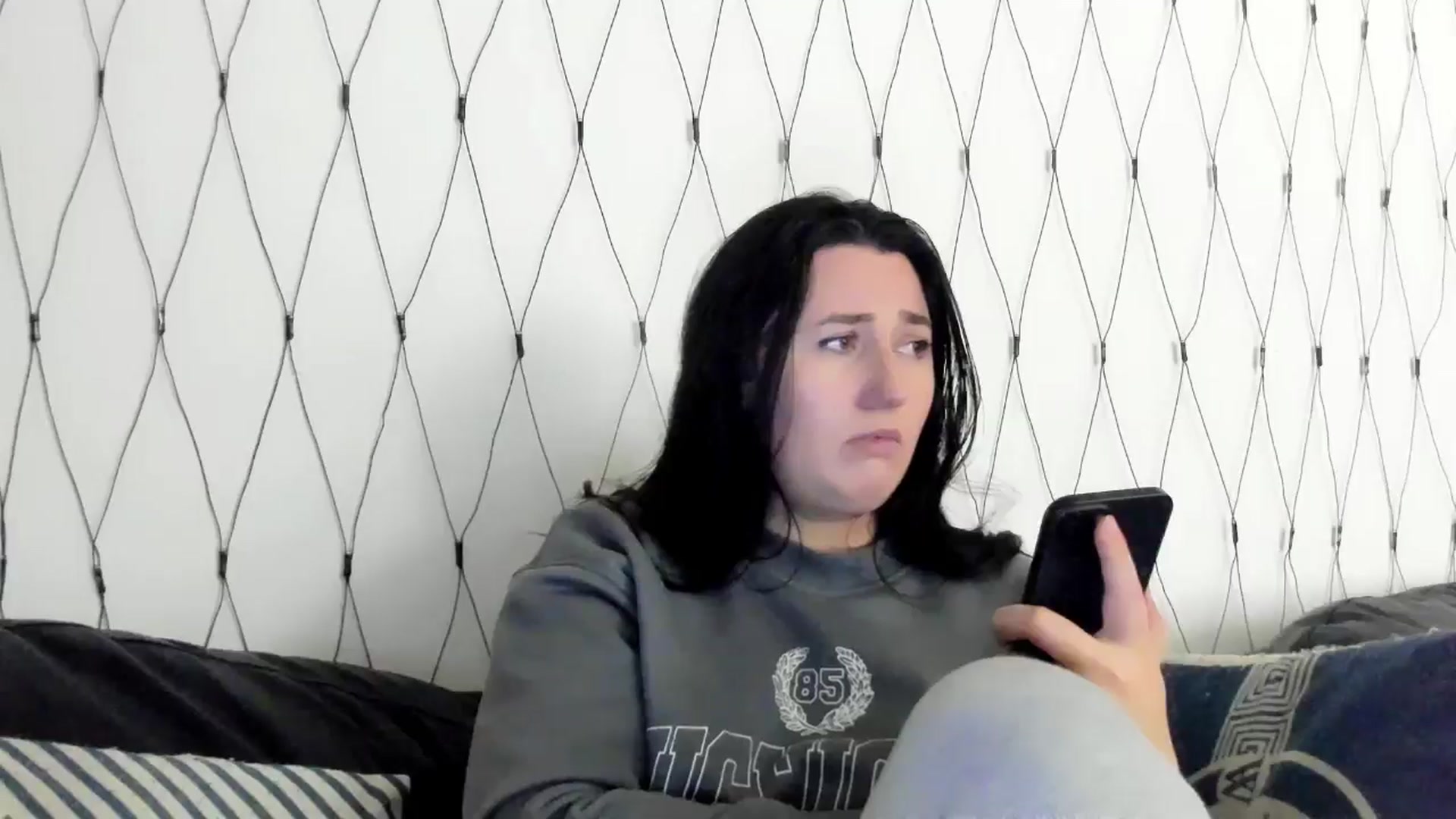 Gallery image thumbnail from AnnaStormy's myfreecams stream on, 12/18/2024, 13:18 image 11 of 20