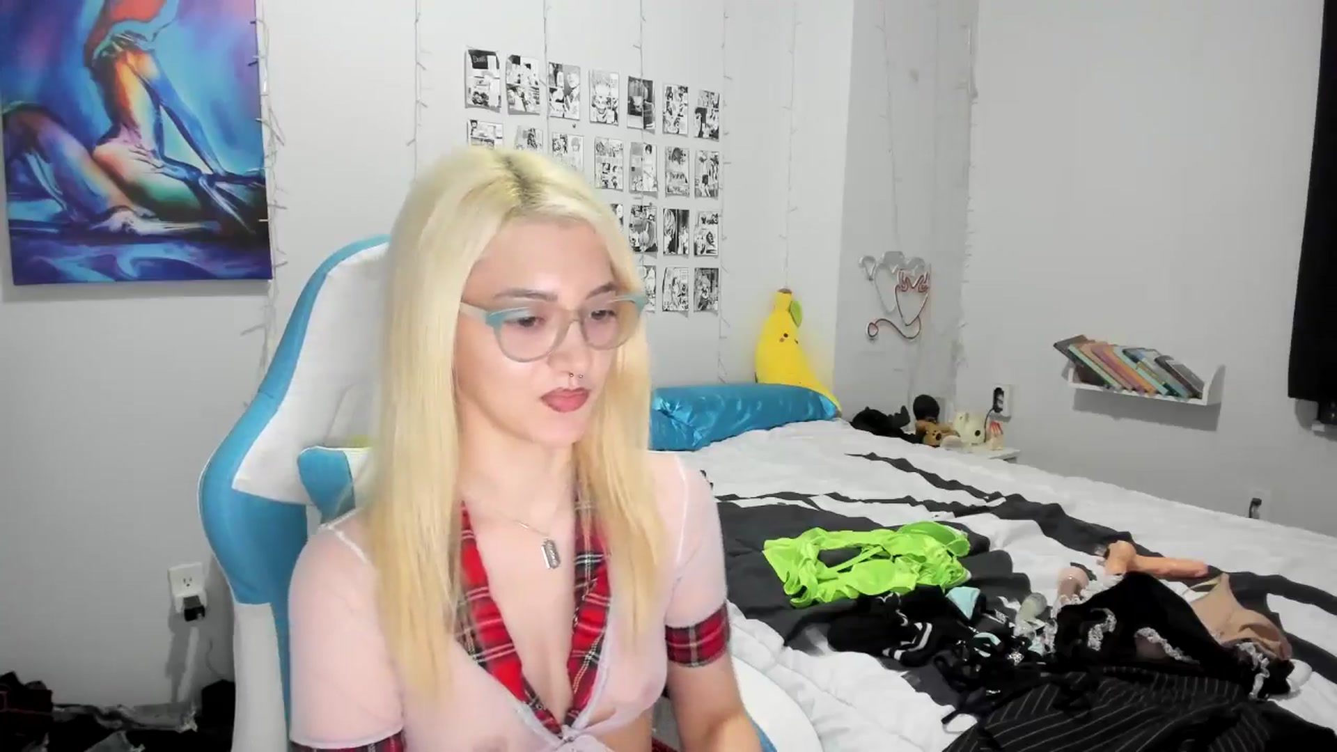 Gallery image thumbnail from AnnaTame's myfreecams stream on, 11/17/2024, 07:24 image 3 of 20