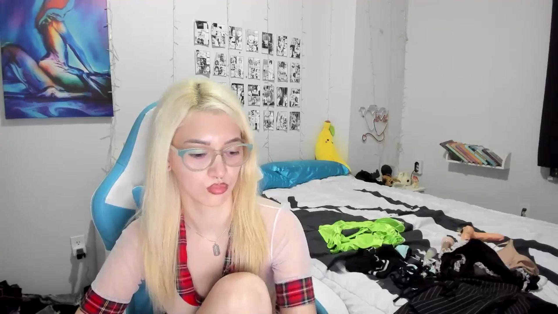 Gallery image thumbnail from AnnaTame's myfreecams stream on, 11/17/2024, 07:24 image 7 of 20