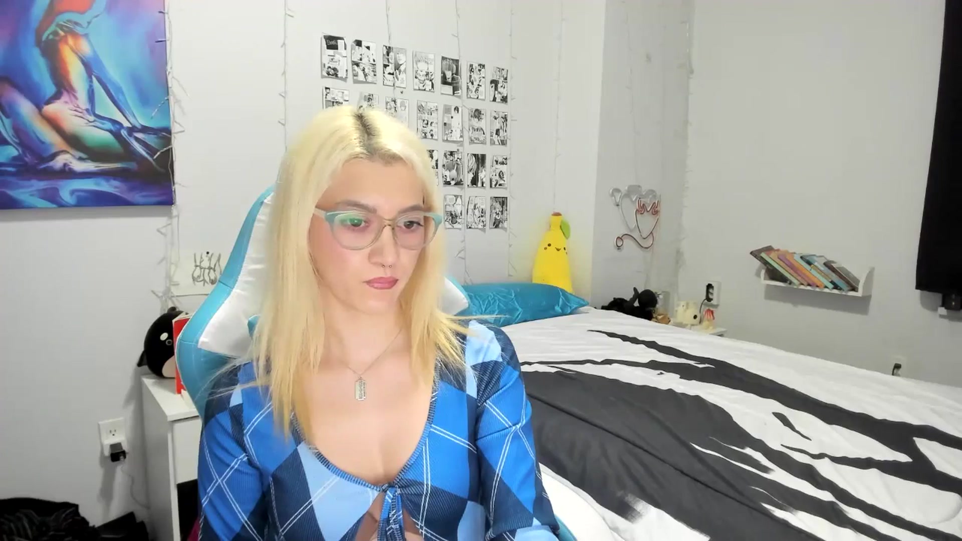 Gallery image thumbnail from AnnaTame's myfreecams stream on, 11/25/2024, 03:47 image 4 of 20