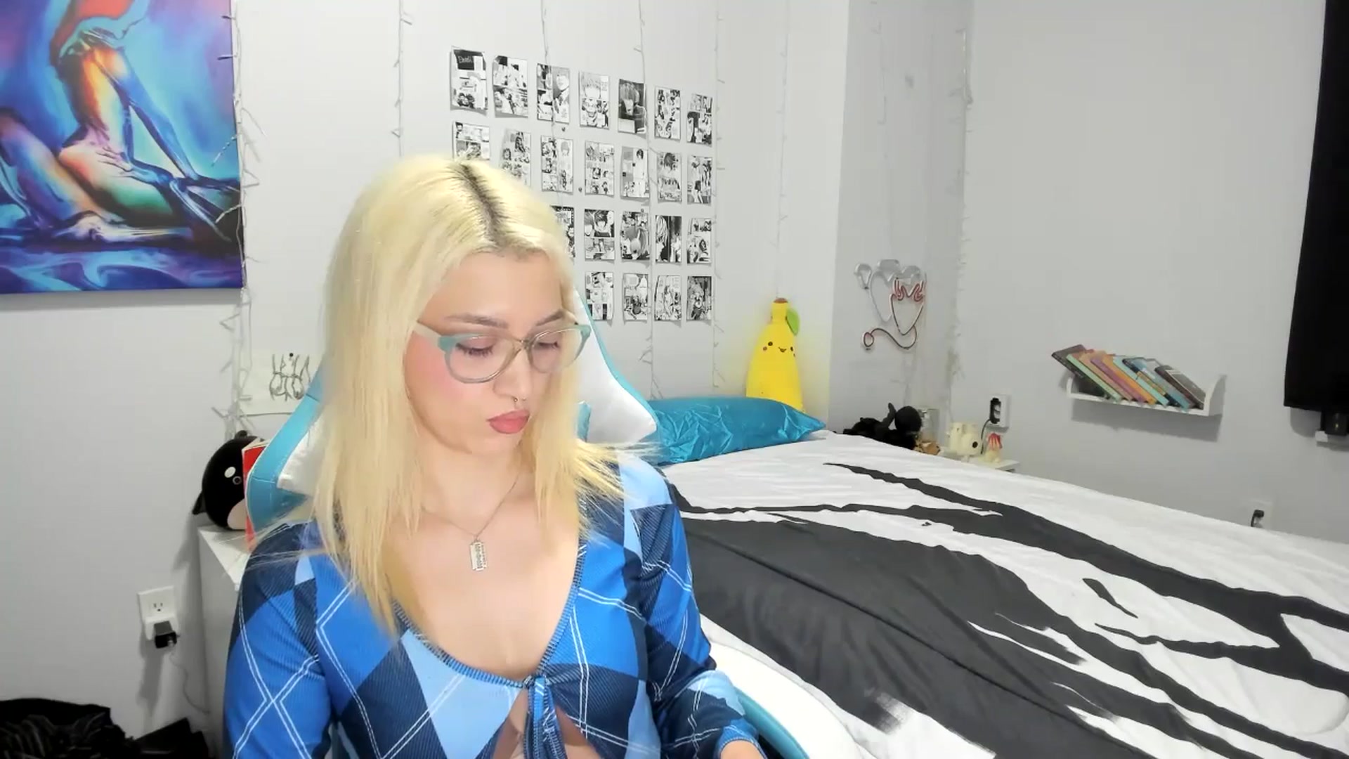 Gallery image thumbnail from AnnaTame's myfreecams stream on, 11/25/2024, 03:47 image 3 of 20