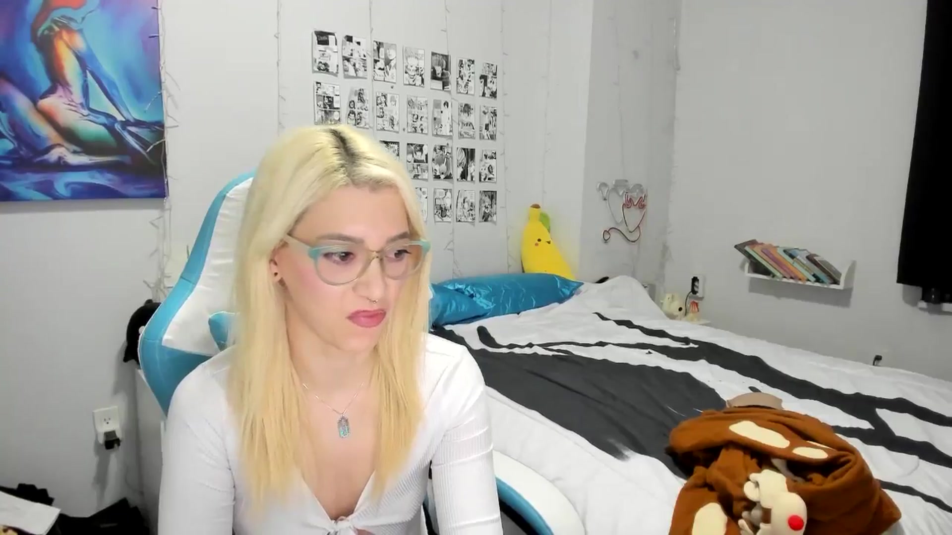 Gallery image thumbnail from AnnaTame's myfreecams stream on, 11/28/2024, 03:09 image 18 of 20