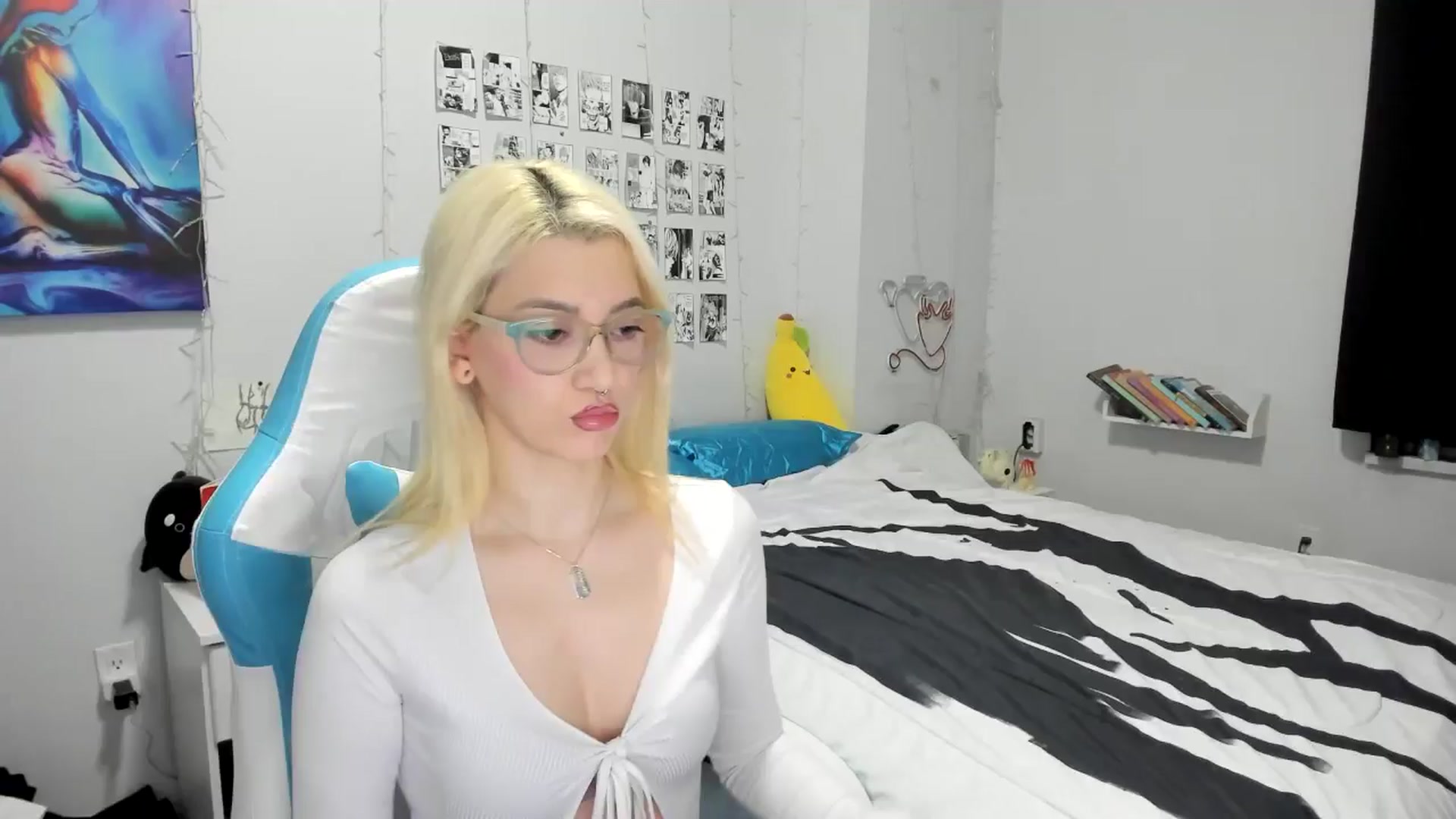 Gallery image thumbnail from AnnaTame's myfreecams stream on, 11/28/2024, 03:09 image 1 of 20