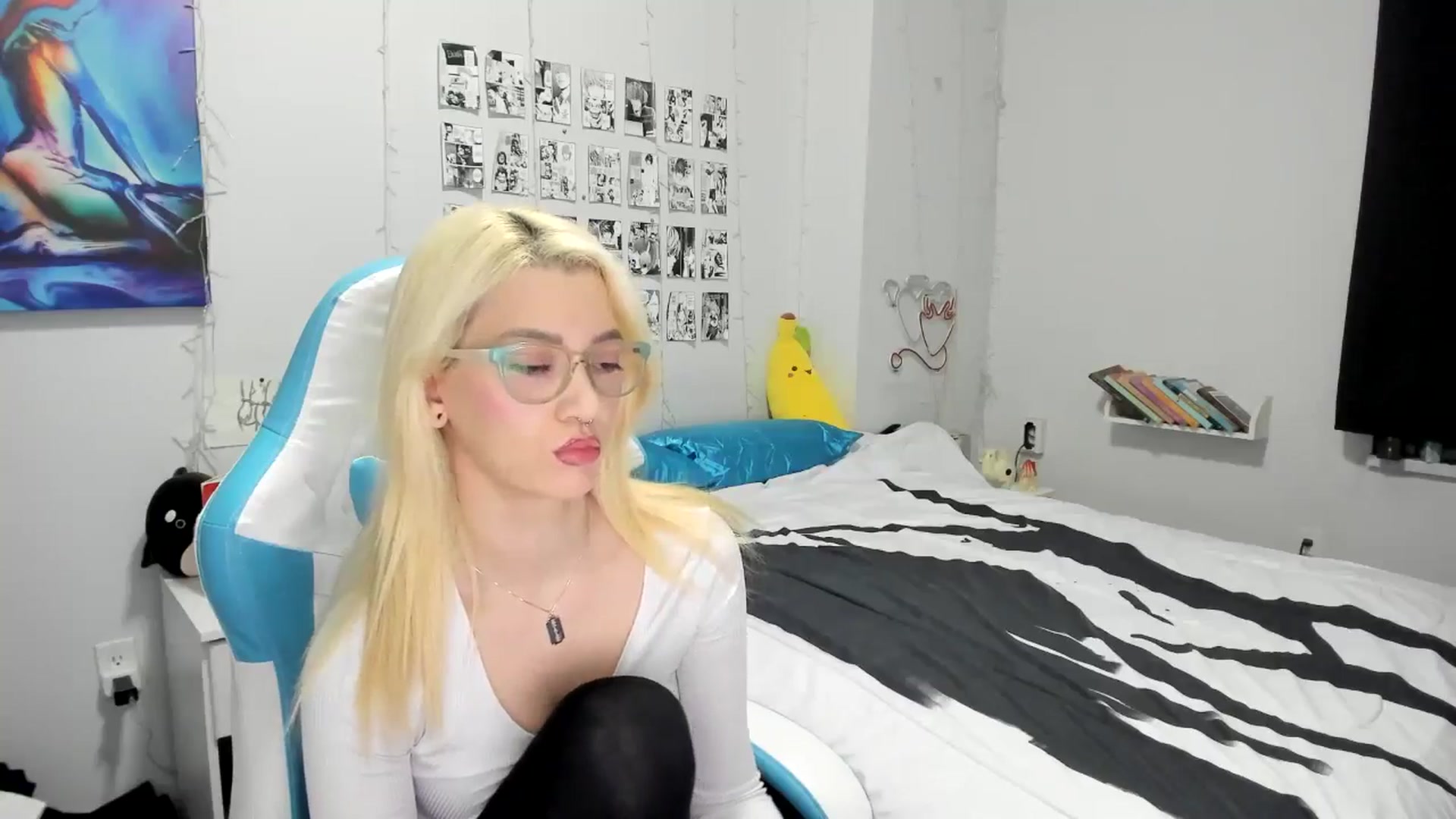 Gallery image thumbnail from AnnaTame's myfreecams stream on, 11/28/2024, 03:09 image 7 of 20