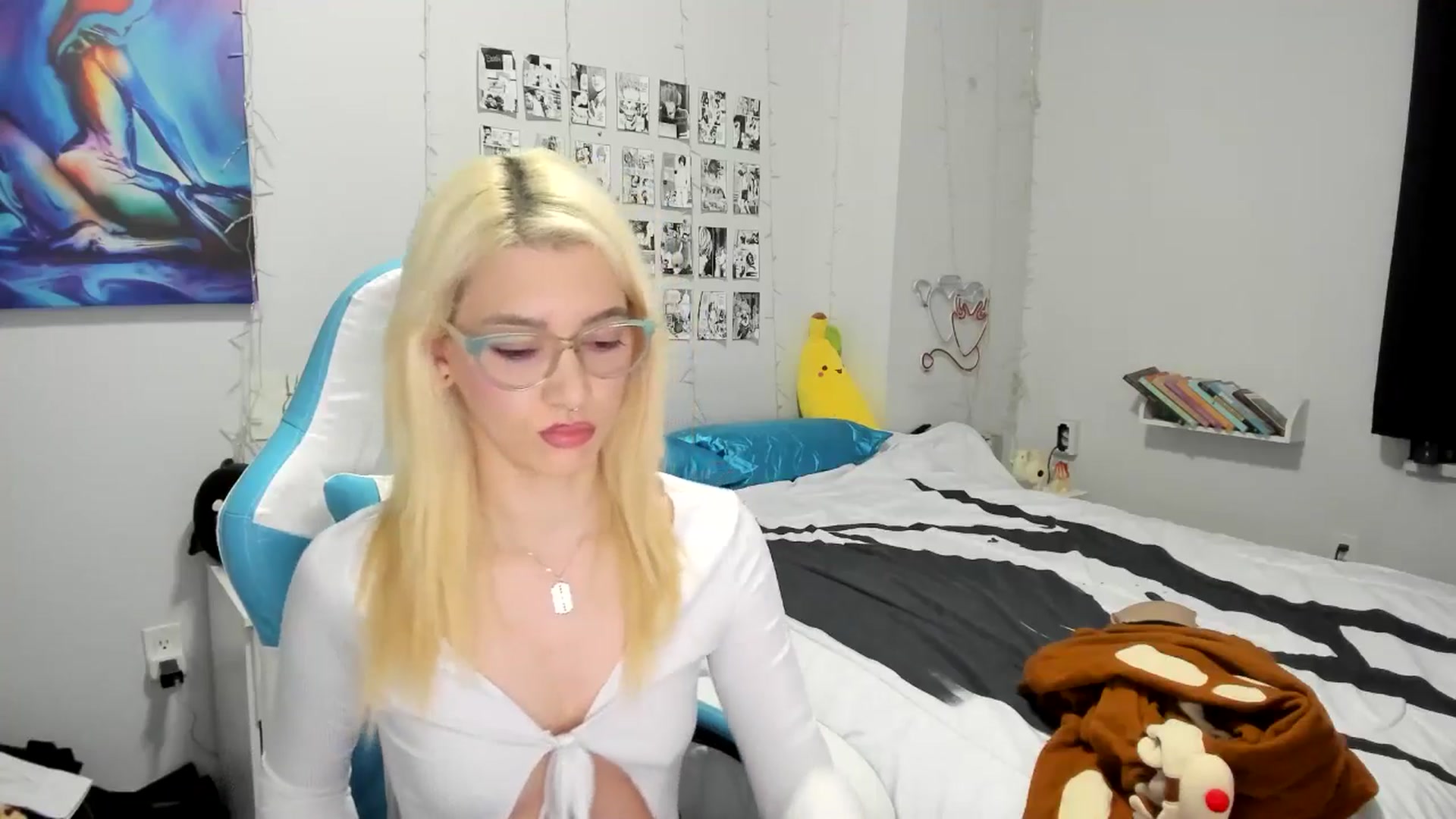 Gallery image thumbnail from AnnaTame's myfreecams stream on, 11/28/2024, 03:09 image 17 of 20