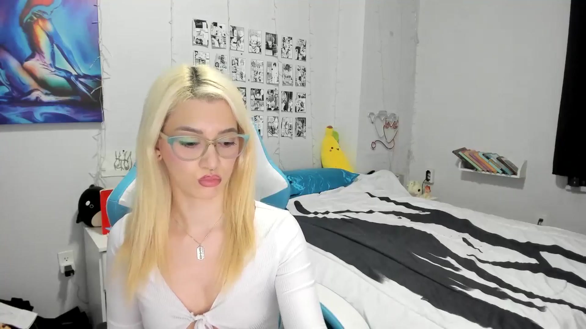 Gallery image thumbnail from AnnaTame's myfreecams stream on, 11/28/2024, 04:37 image 7 of 20