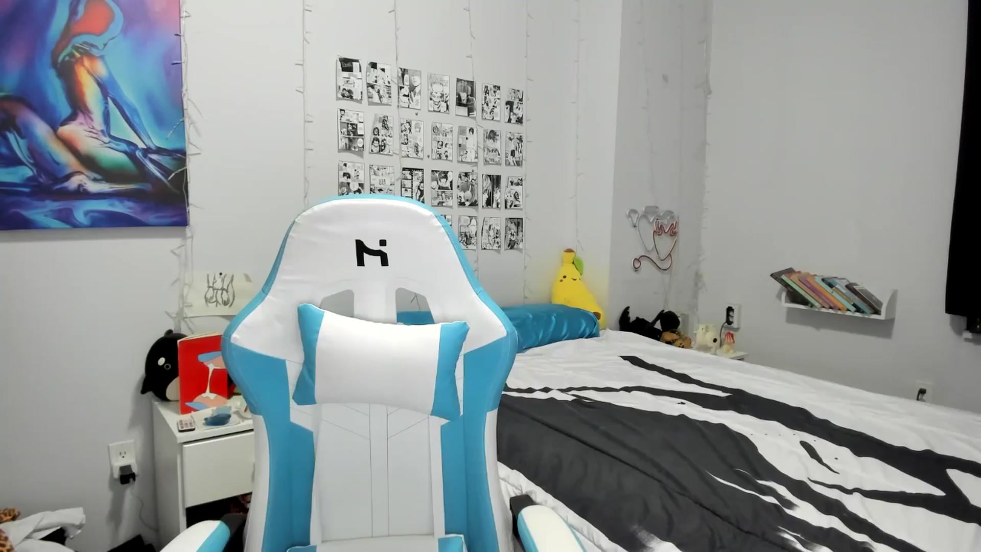 Gallery image thumbnail from AnnaTame's myfreecams stream on, 11/29/2024, 03:29 image 18 of 20