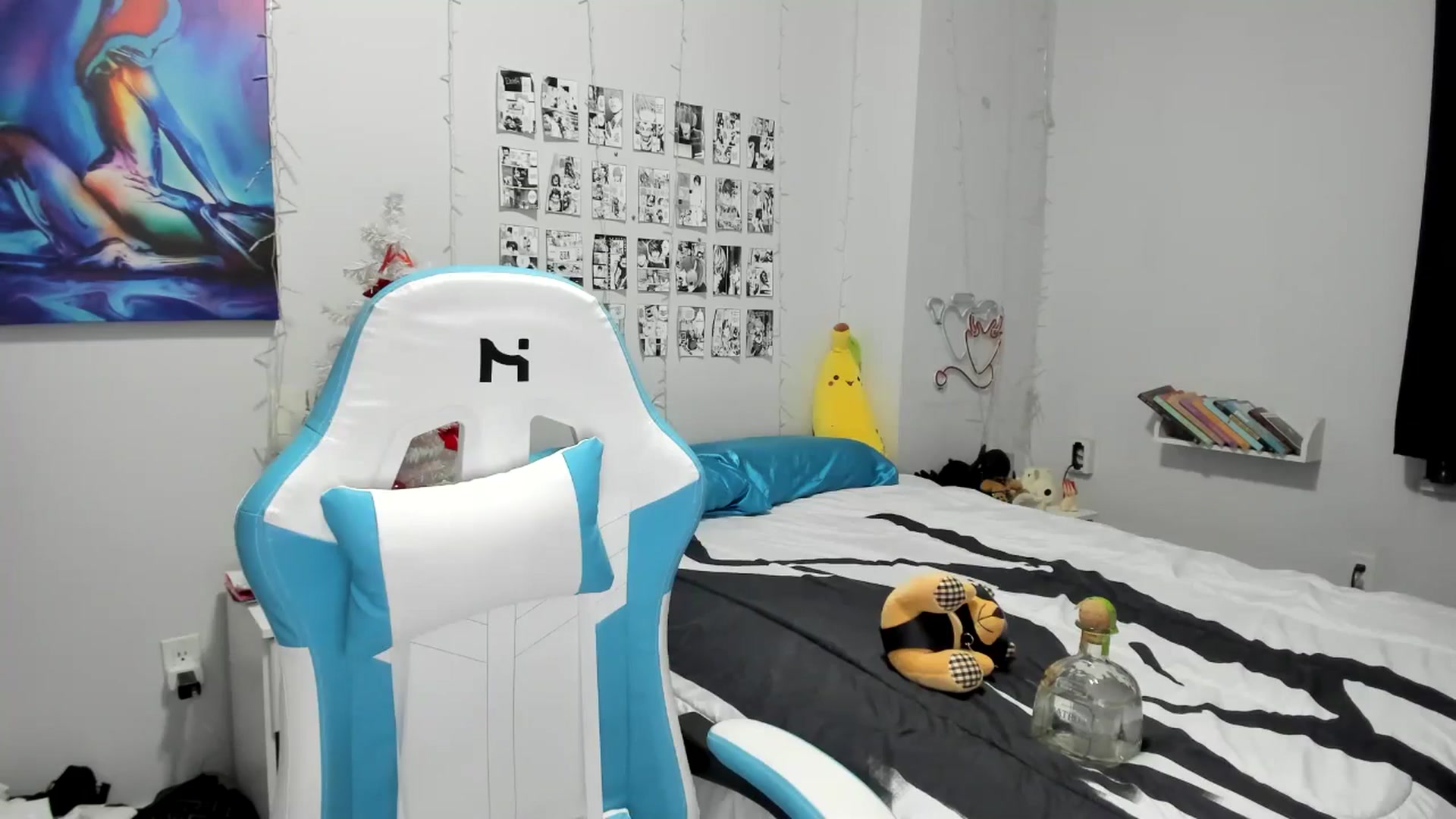 Gallery image thumbnail from AnnaTame's myfreecams stream on, 12/08/2024, 07:34 image 4 of 20