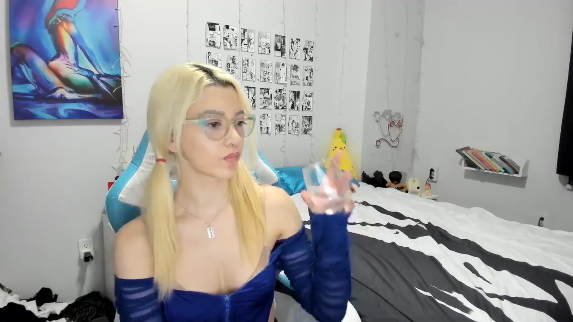 Gallery image thumbnail from AnnaTame's myfreecams stream on, 12/10/2024, 07:38 image 19 of 20