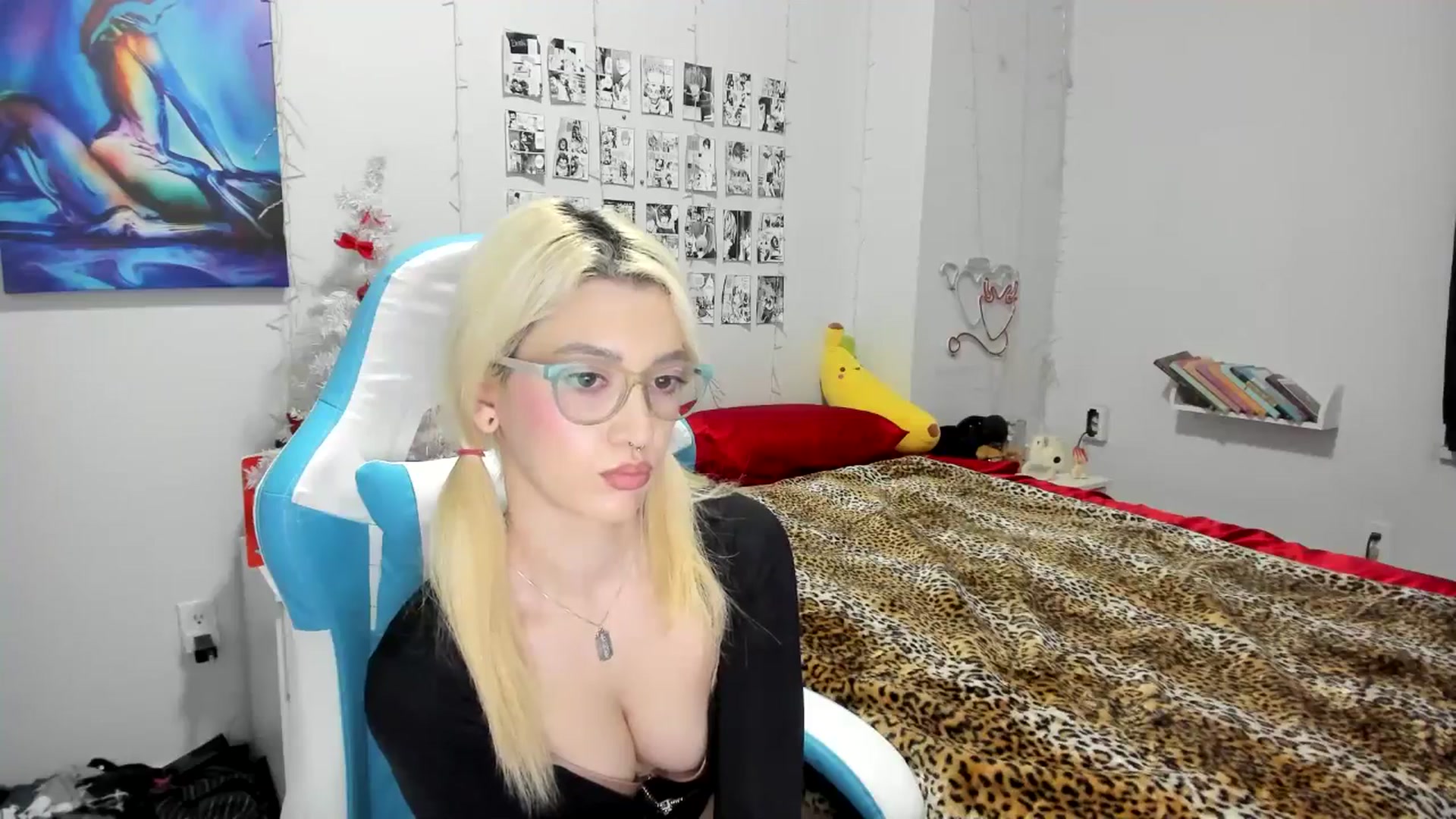 Gallery image thumbnail from AnnaTame's myfreecams stream on, 12/18/2024, 06:20 image 3 of 20