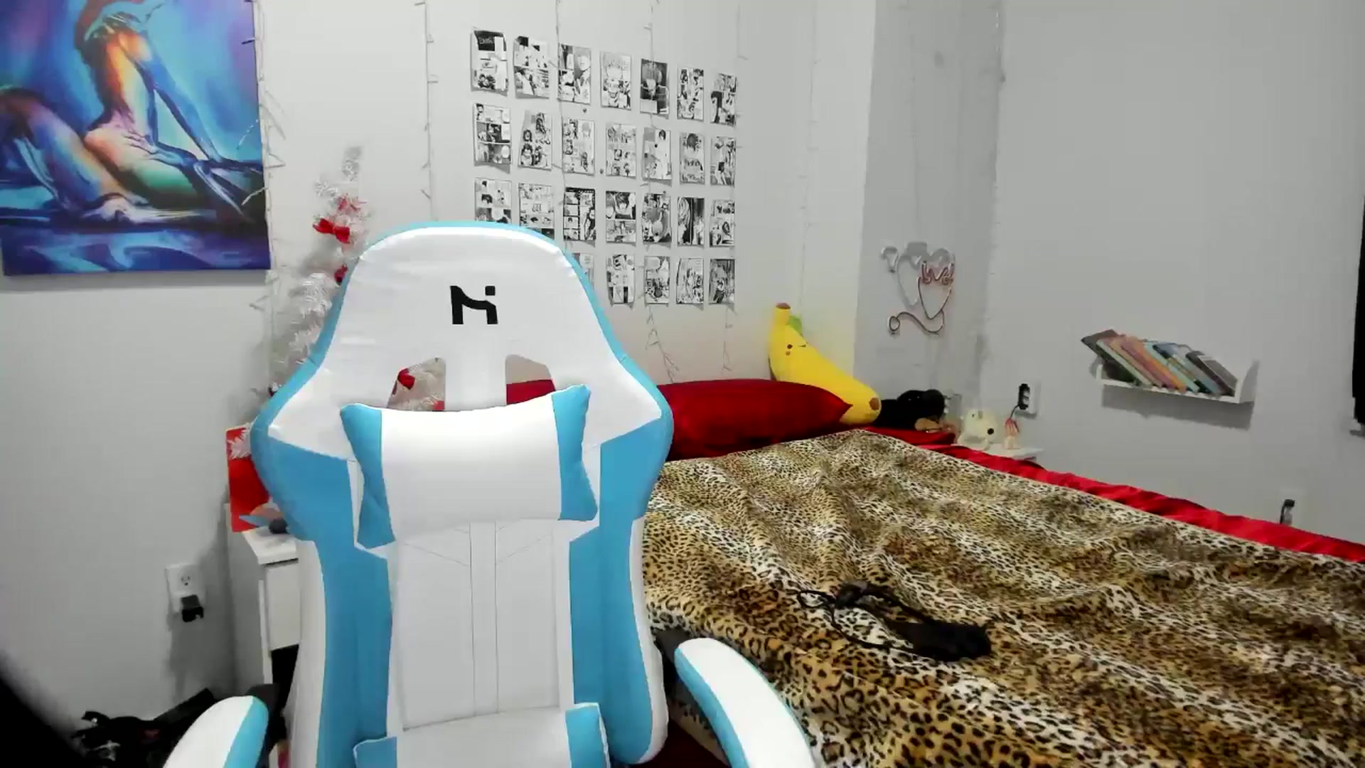 Gallery image thumbnail from AnnaTame's myfreecams stream on, 12/18/2024, 07:09 image 19 of 20