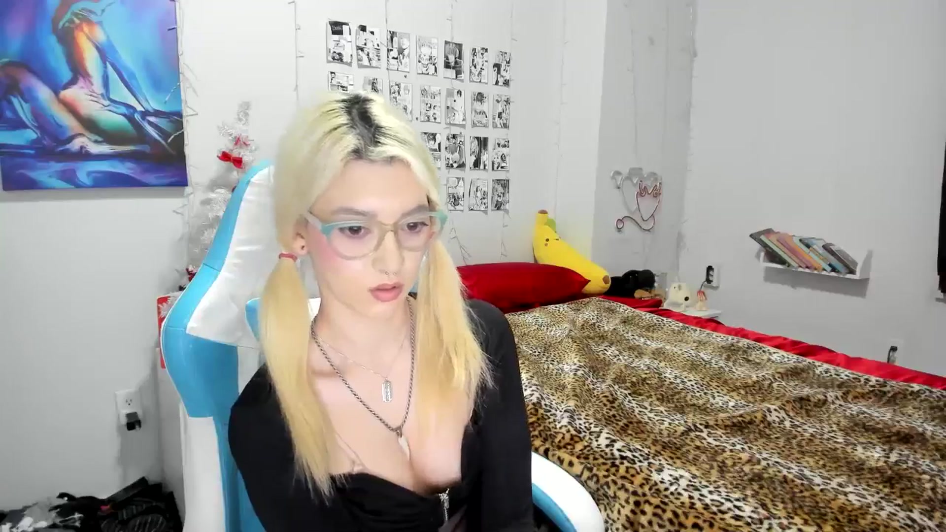 Gallery image thumbnail from AnnaTame's myfreecams stream on, 12/18/2024, 07:09 image 9 of 20