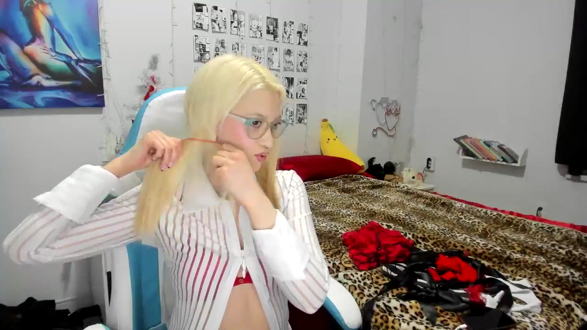 Gallery image thumbnail from AnnaTame's myfreecams stream on, 12/24/2024, 02:36 image 4 of 20