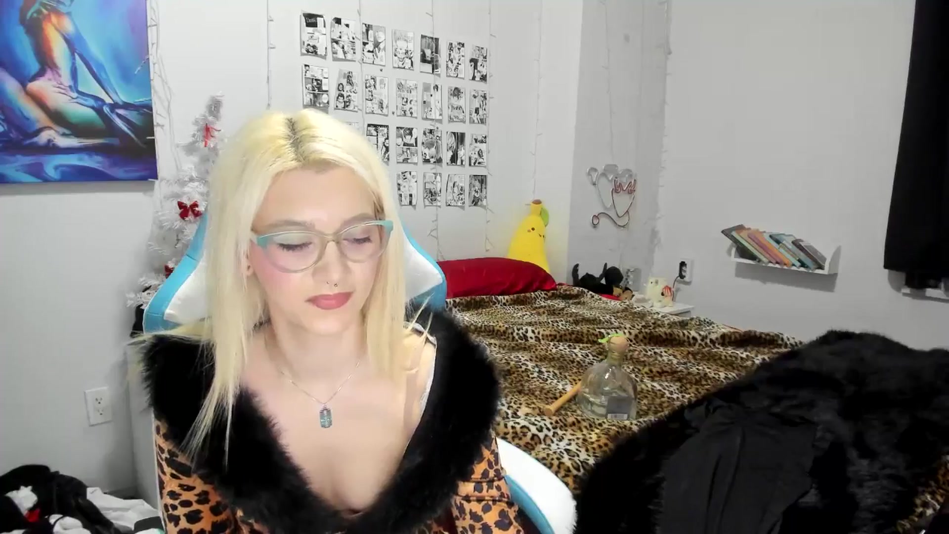 Gallery image thumbnail from AnnaTame's myfreecams stream on, 01/01/2025, 05:28 image 17 of 20