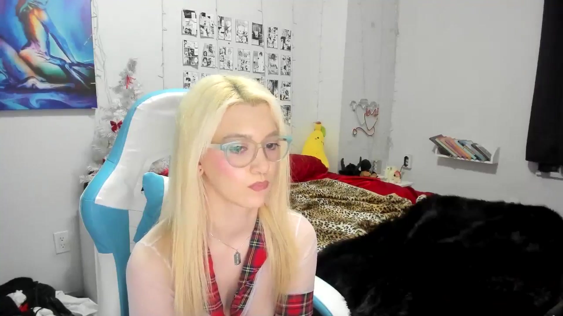 Gallery image thumbnail from AnnaTame's myfreecams stream on, 01/01/2025, 11:31 image 14 of 20