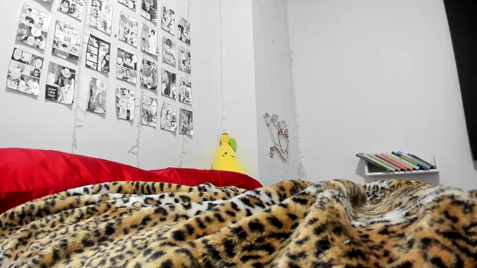 Gallery image thumbnail from AnnaTame's myfreecams stream on, 01/07/2025, 01:38 image 2 of 20