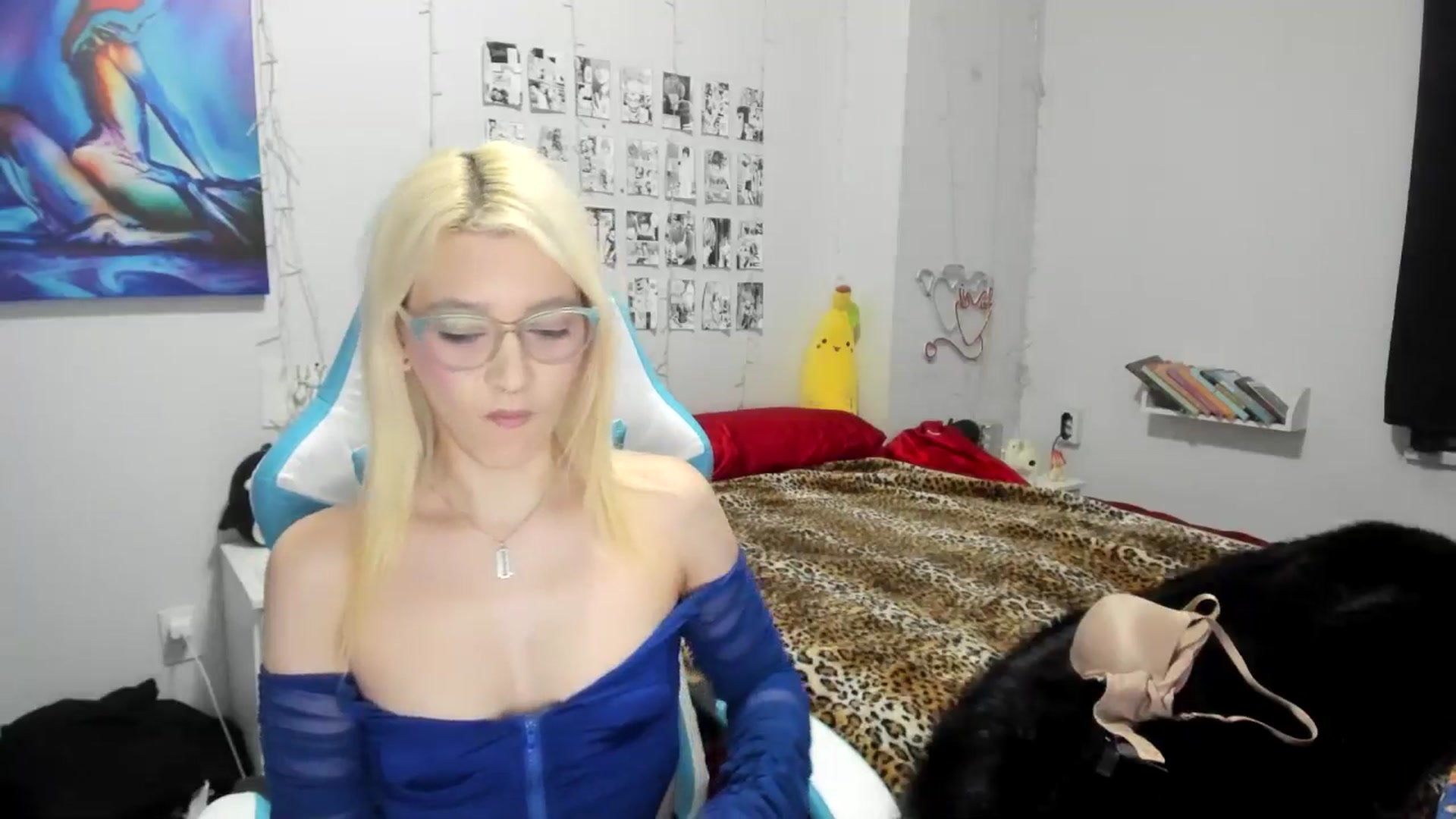 Gallery image thumbnail from AnnaTame's myfreecams stream on, 01/08/2025, 05:03 image 4 of 20