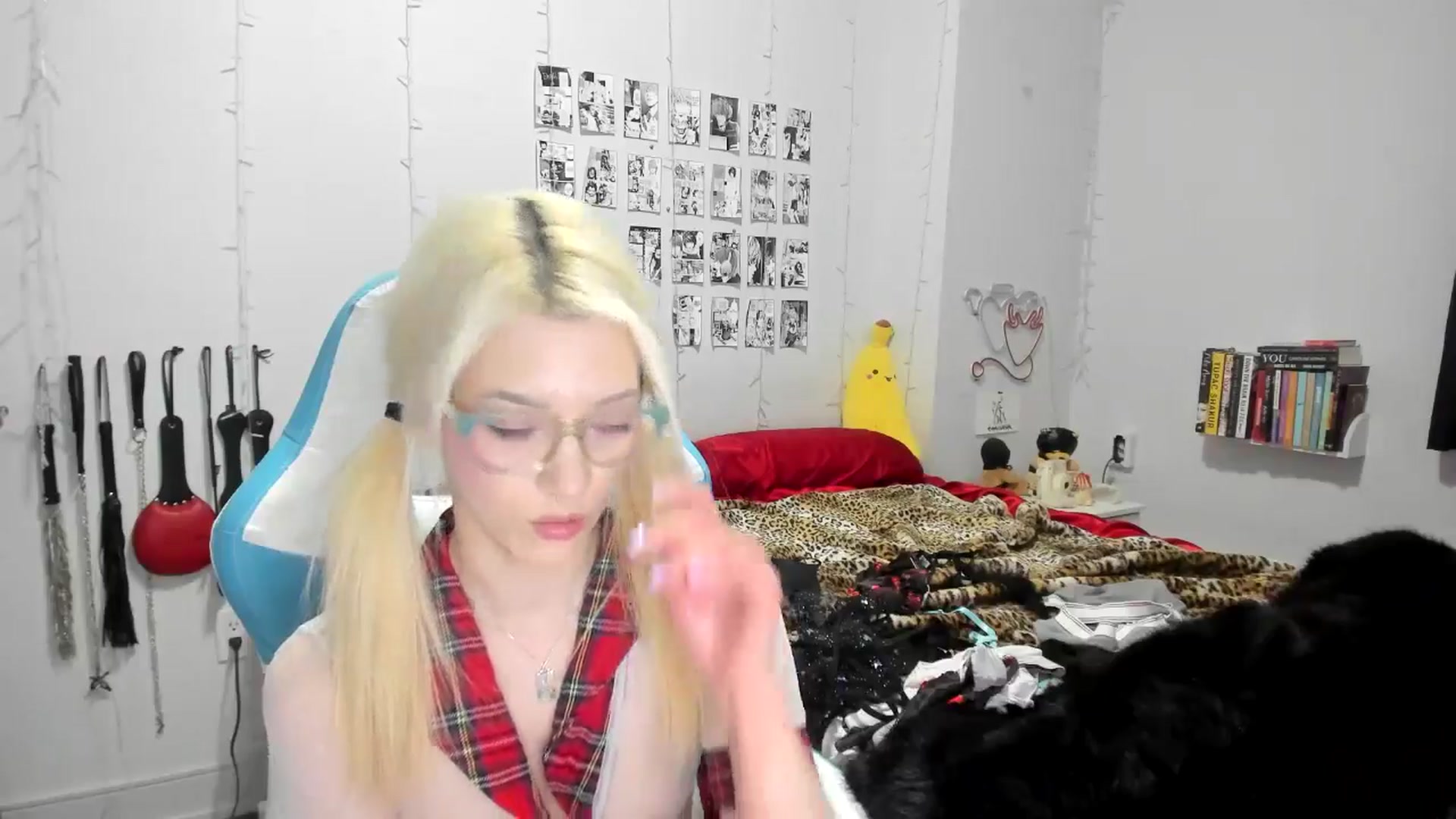 Gallery image thumbnail from AnnaTame's myfreecams stream on, 01/10/2025, 08:28 image 9 of 20