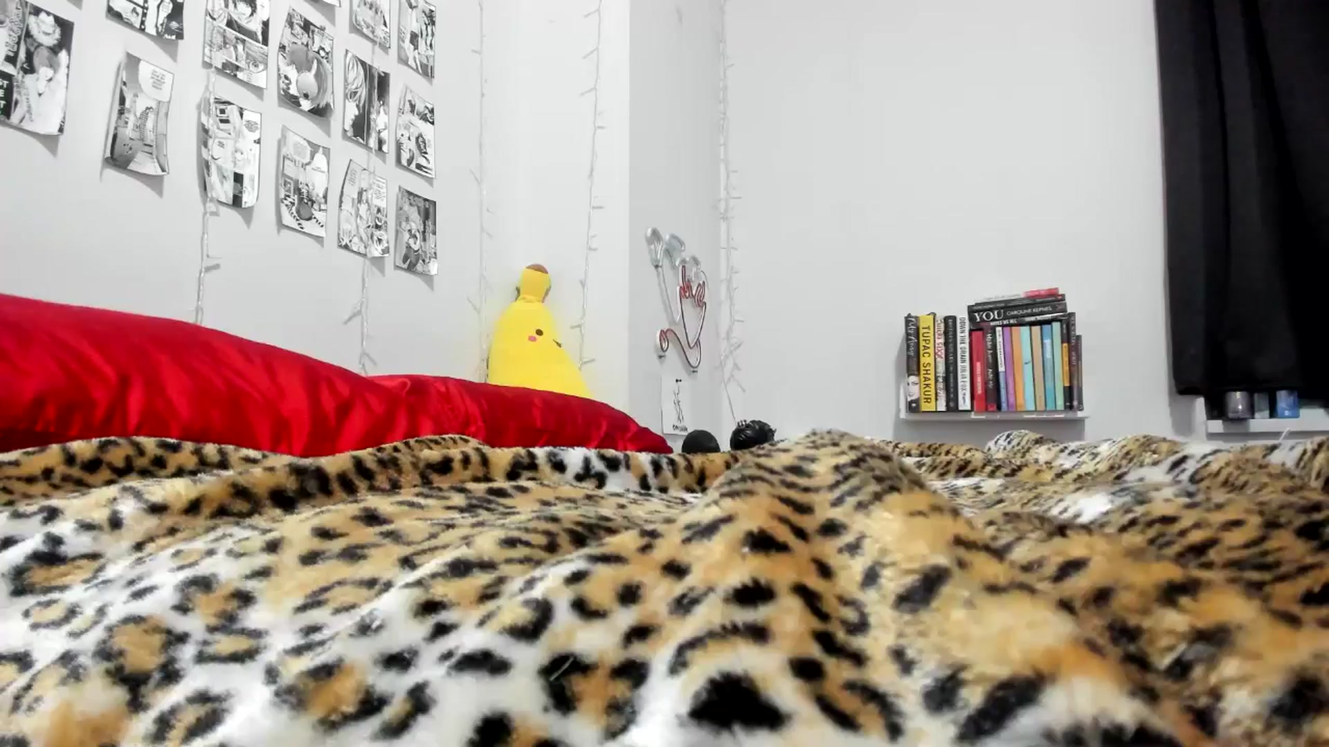 Gallery image thumbnail from AnnaTame's myfreecams stream on, 01/10/2025, 08:57 image 9 of 20