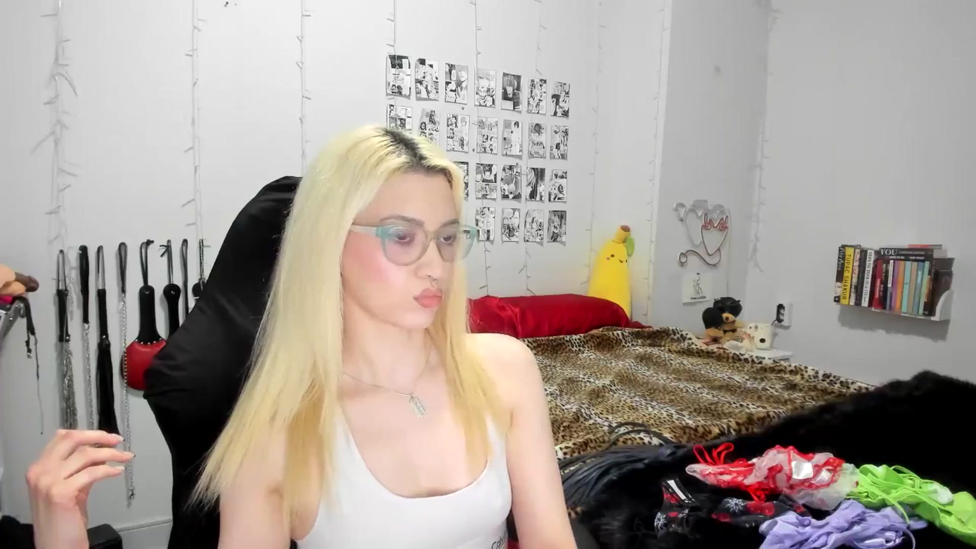 Gallery image thumbnail from AnnaTame's myfreecams stream on, 02/02/2025, 11:31 image 17 of 20
