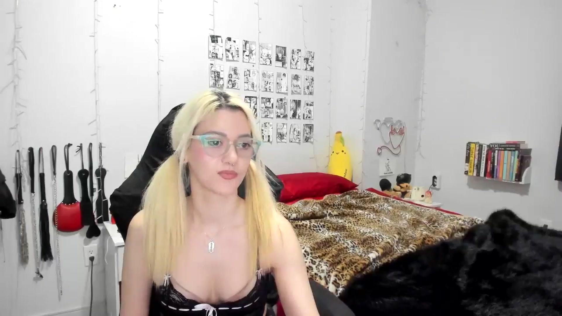 Gallery image thumbnail from AnnaTame's myfreecams stream on, 02/06/2025, 09:01 image 20 of 20