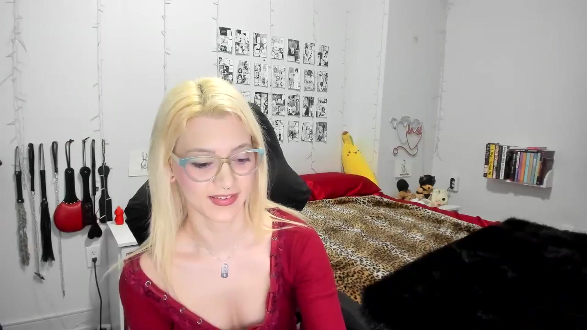 Gallery image thumbnail from AnnaTame's myfreecams stream on, 02/17/2025, 06:05 image 17 of 20